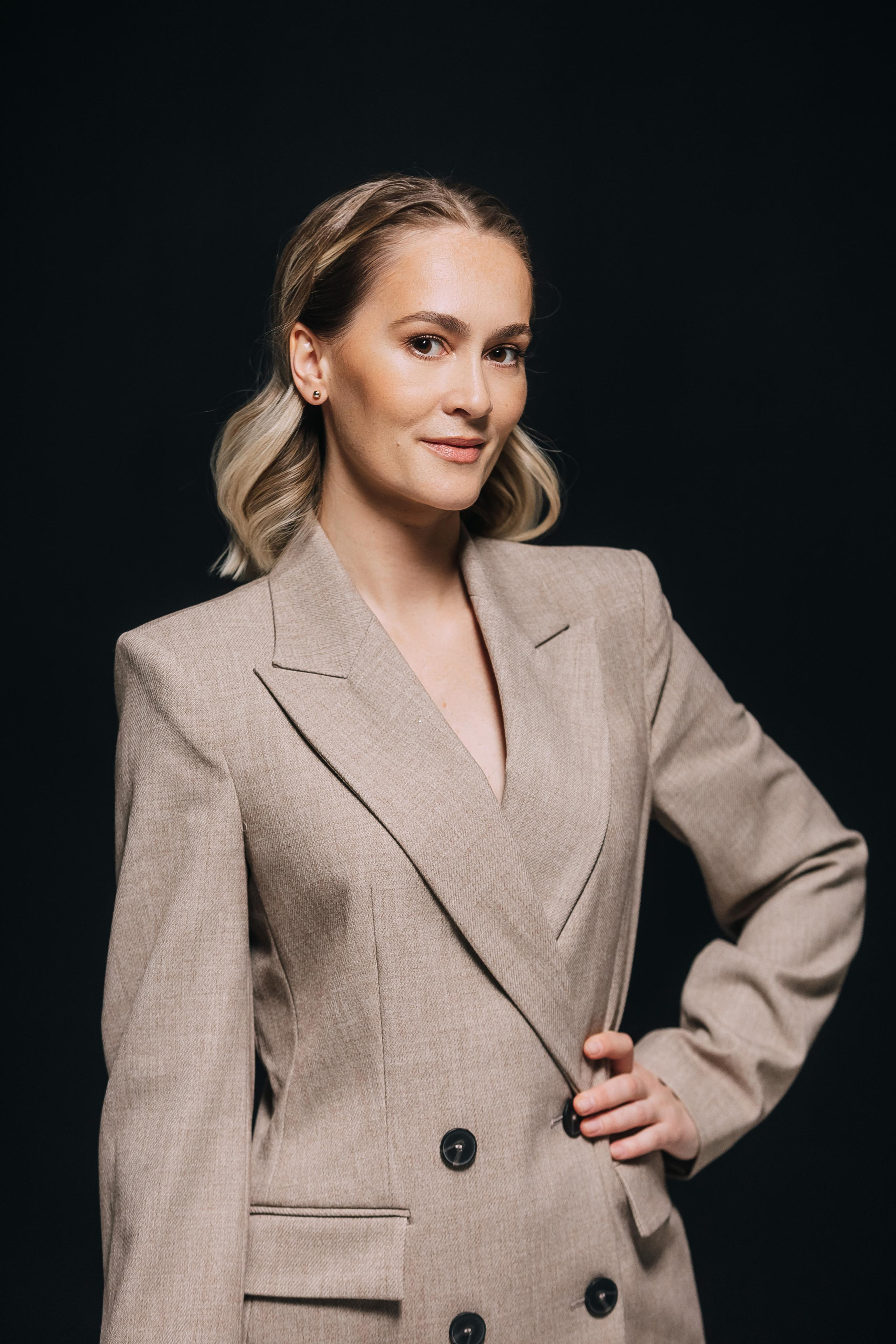 INVITE. Фотограф в Красноярске Надежда Воскресенская