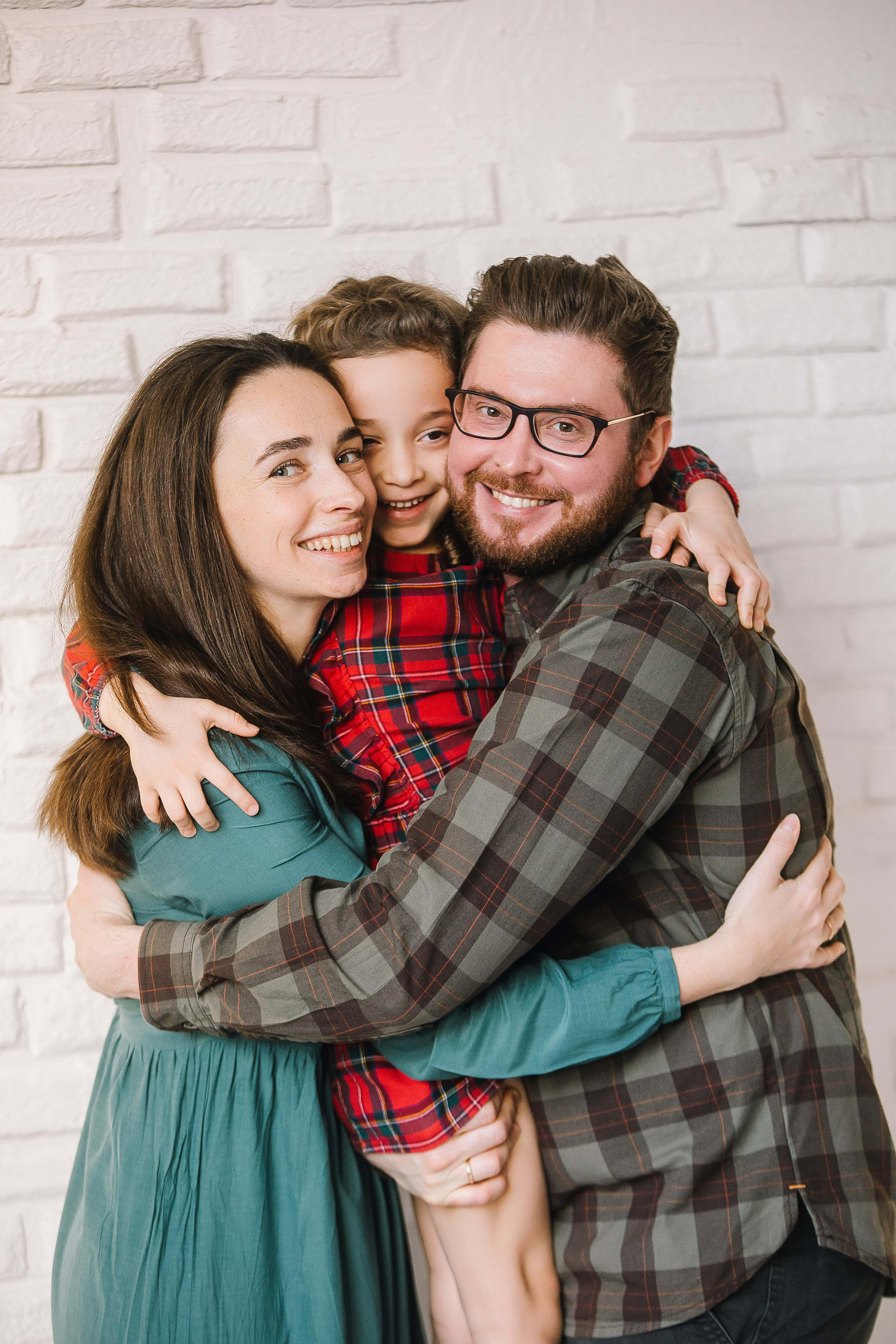 Варвара с Мамой и Папой. Фотограф в Красноярске Надежда Воскресенская