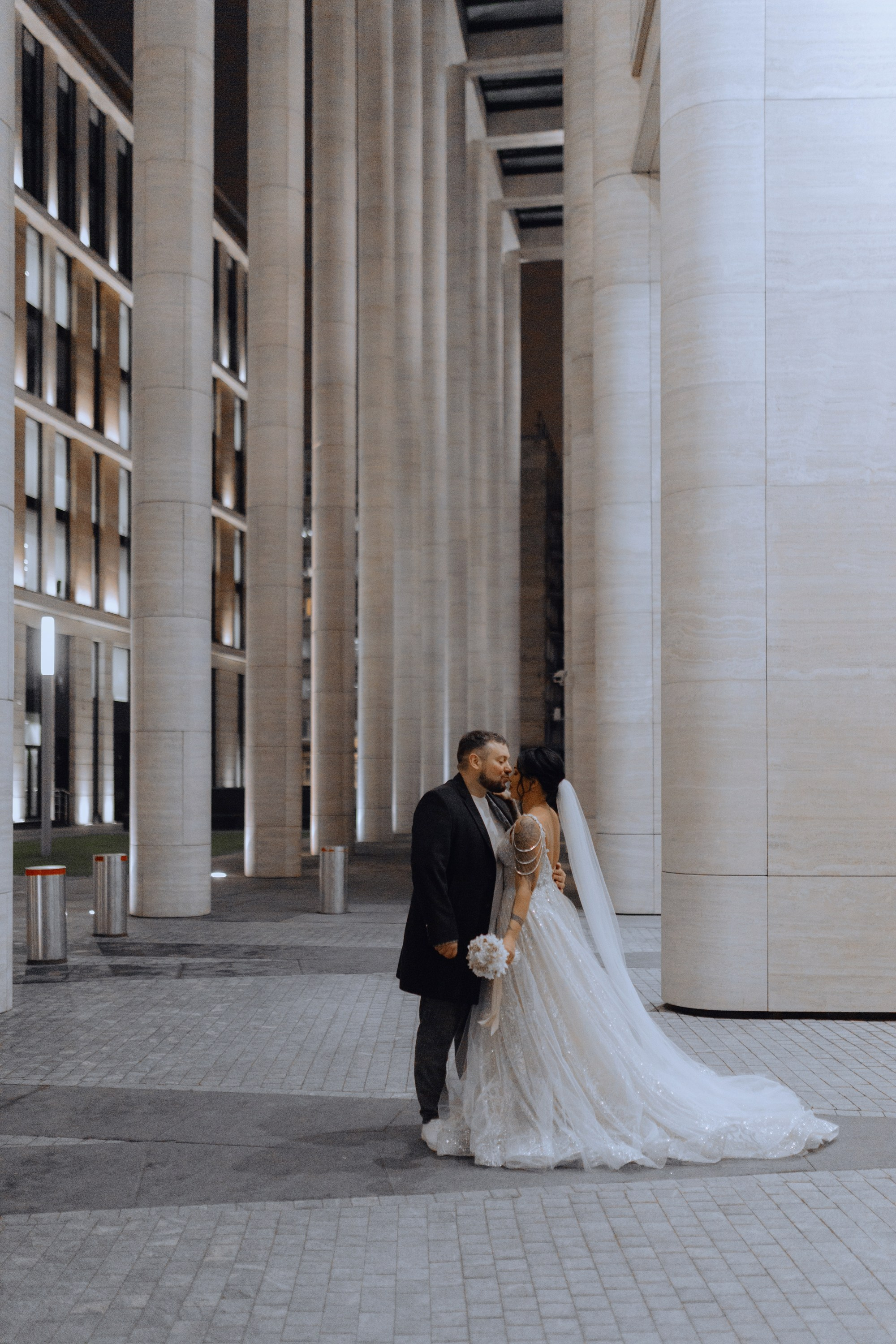 Портретный фотограф, свадебный фотограф, студийный фотограф, фотосессия Love Story, концертный фотограф, репортажный фотограф, коммерческий фотограф, фешн фотограф, международный фотограф, предметный фотограф