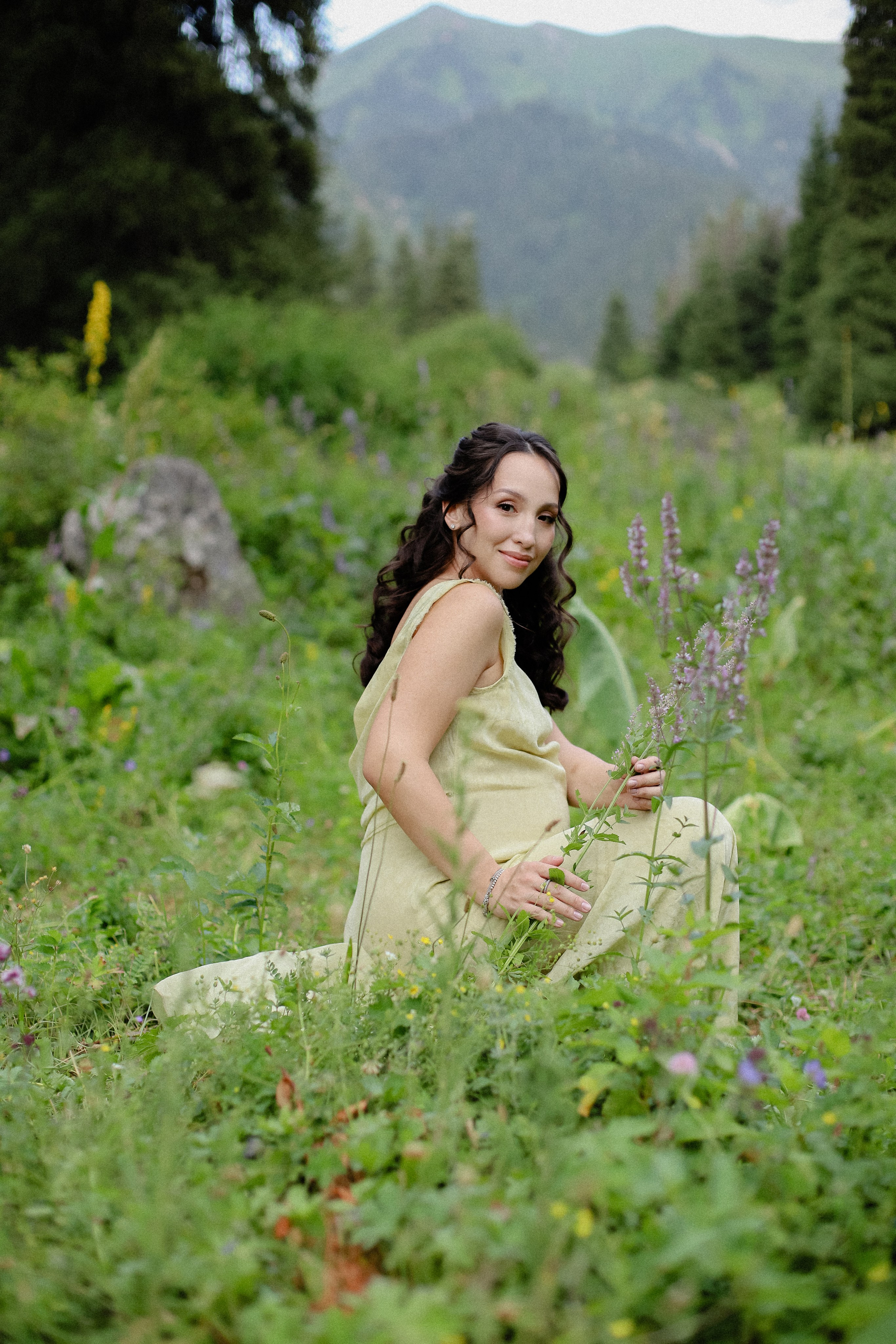 В горах. Фотограф в Алматы и Москве Даша Пушкина