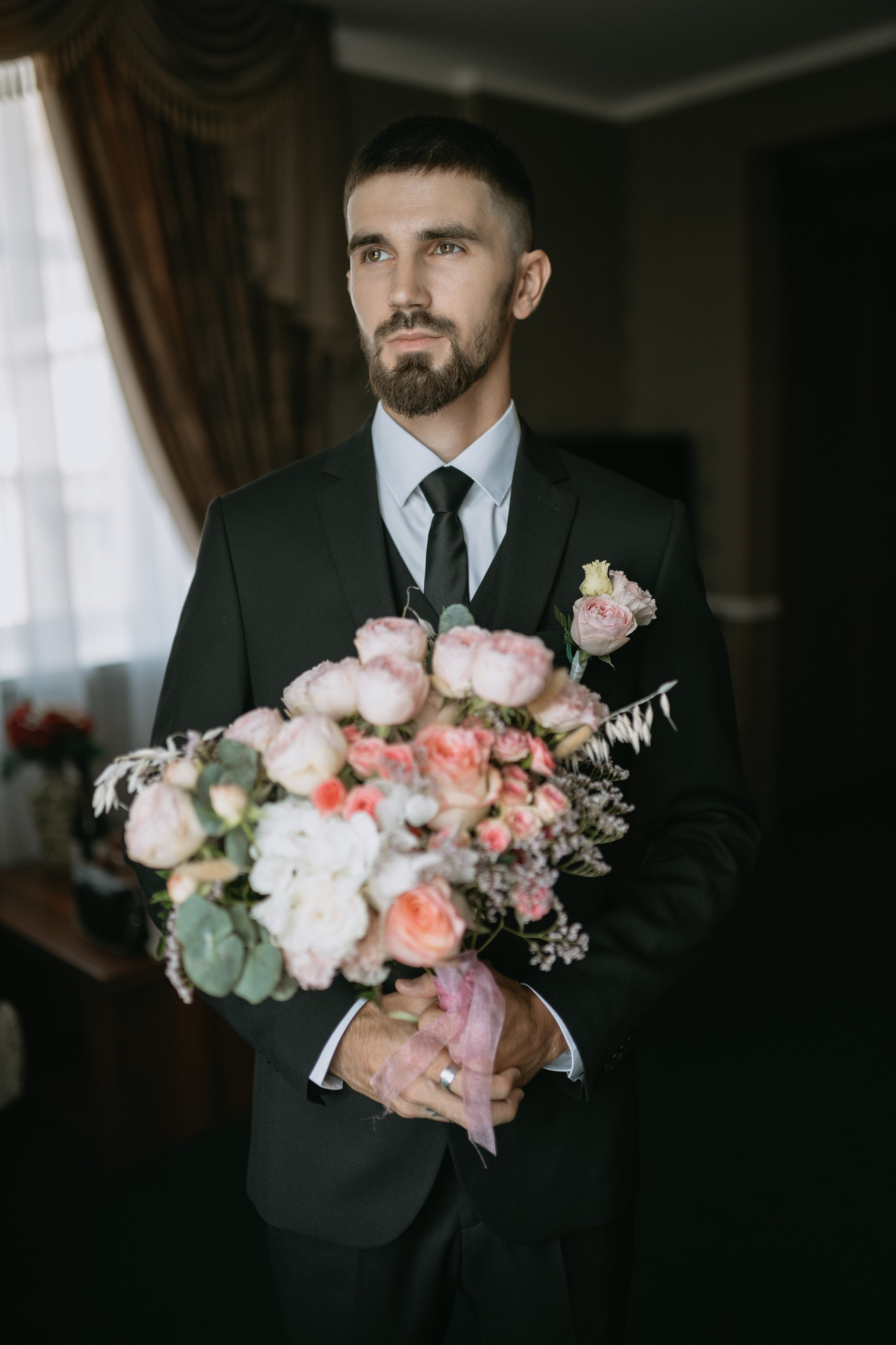 Роман и Валерия. Главная