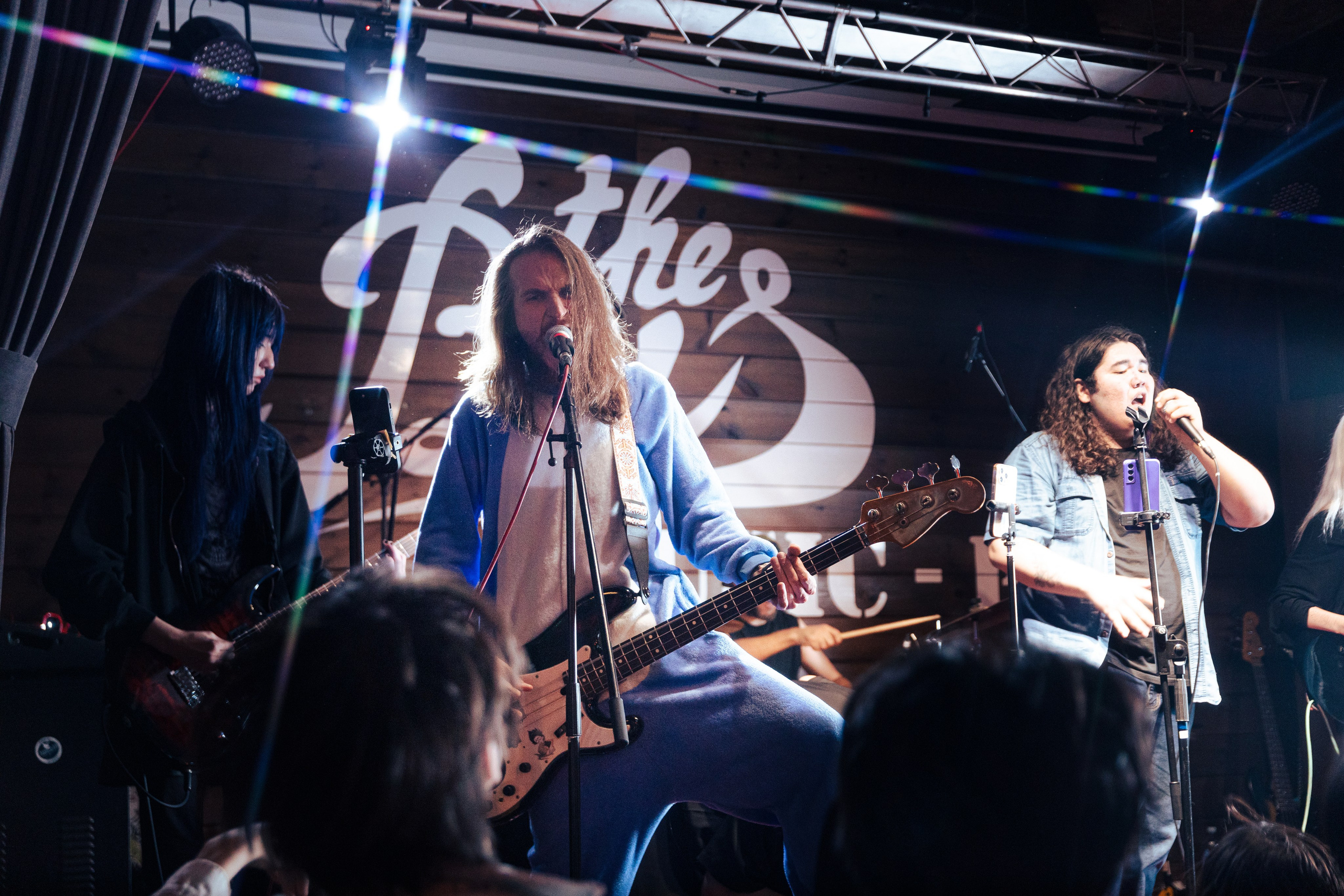 Концерт: «Не школа гитары». Портретный и репортажный фотограф в Астане Роман Григоров