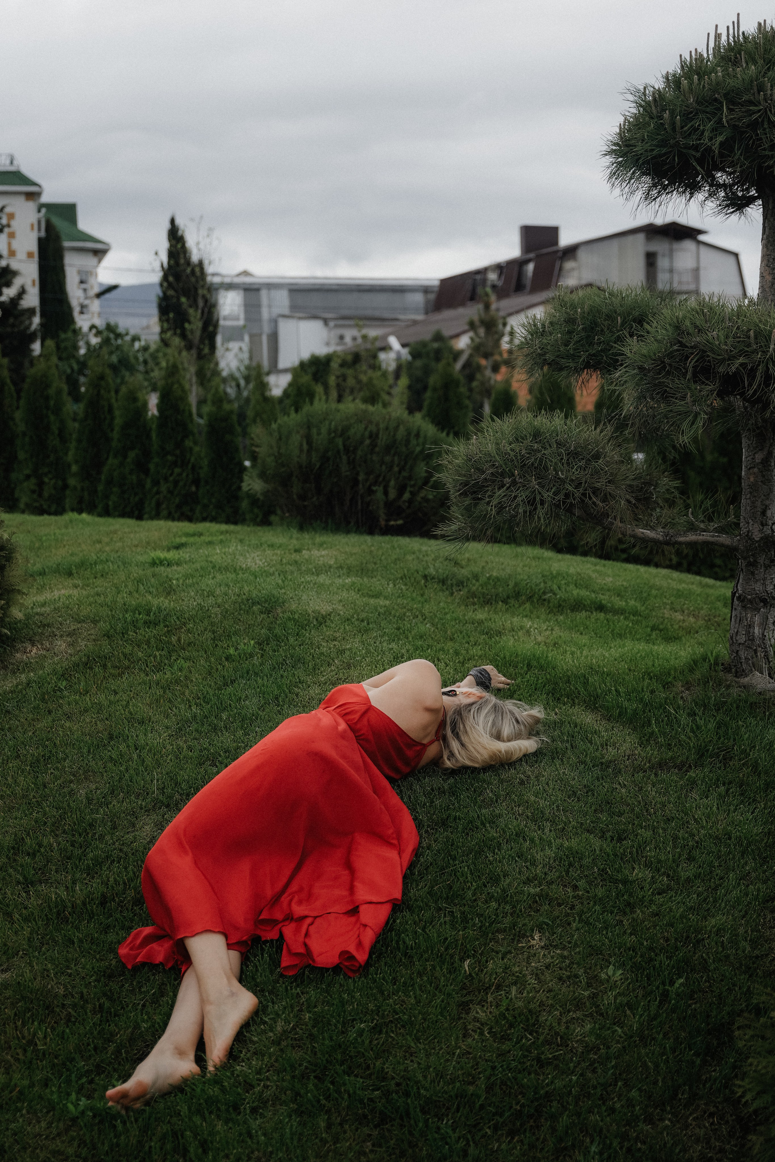 Красный-зеленый. VISUAL ARTIST · KRONGAUZ ANASTASIA