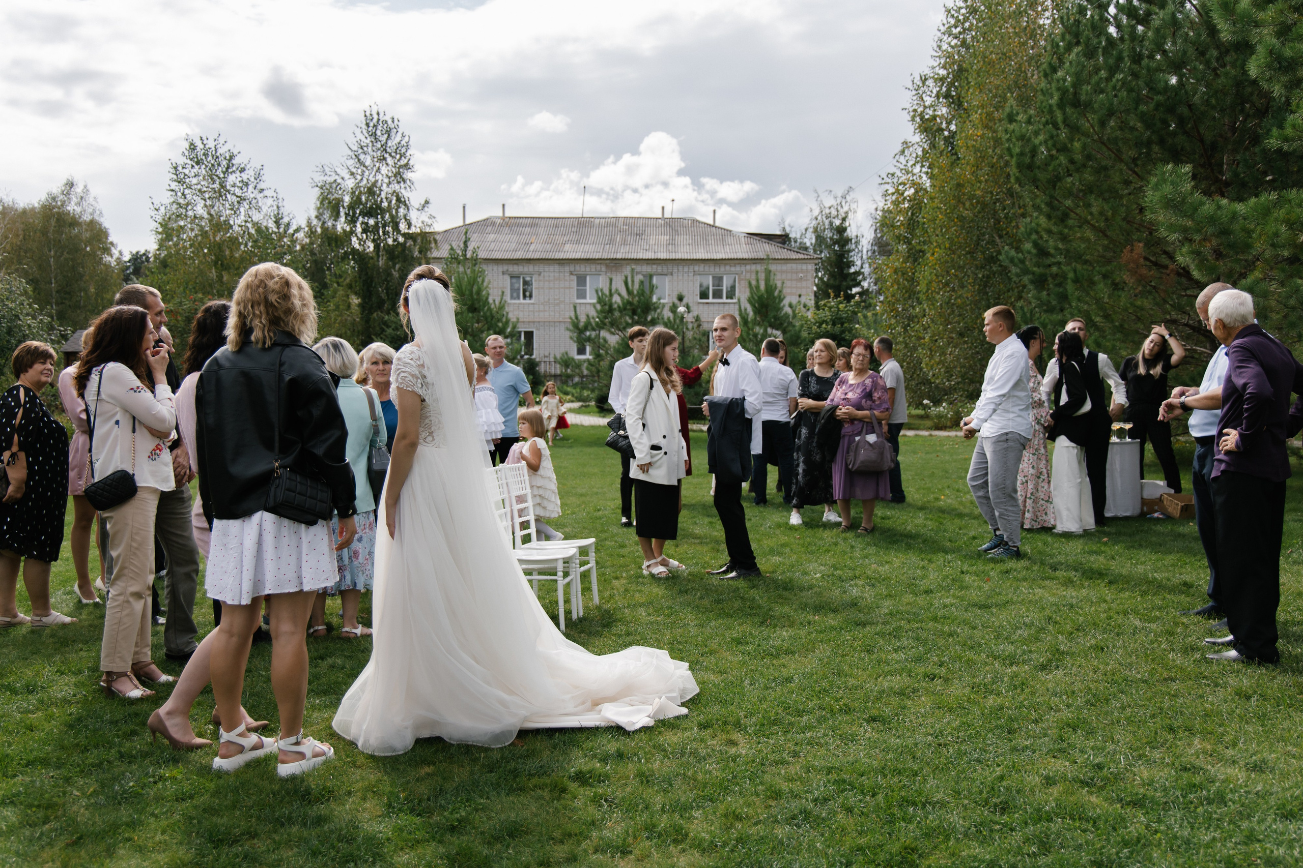 Ксения и Антон (полный день). Фотограф в Барнауле Юлия Садвокасова