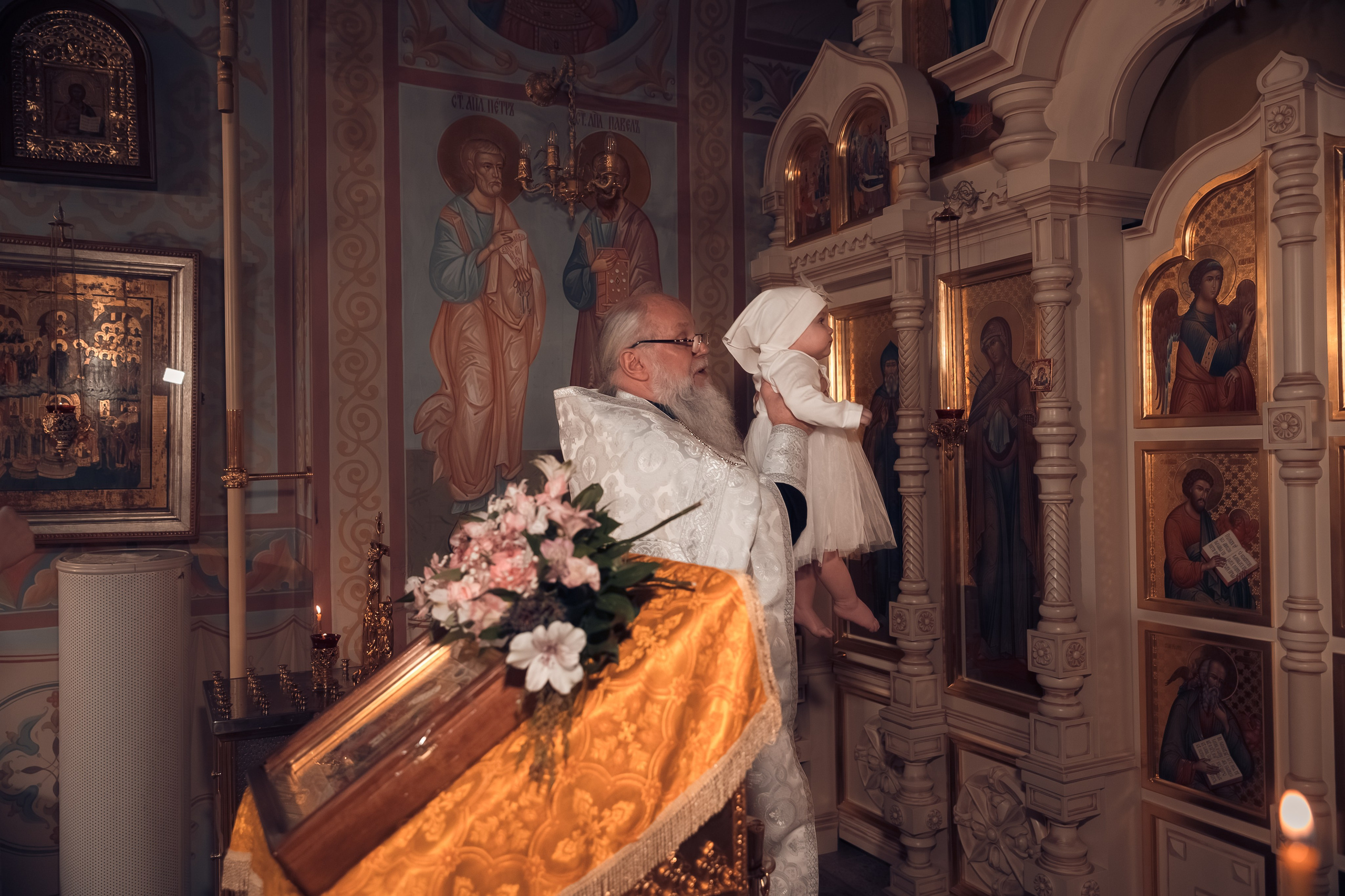 Стоимость таинства крещения. Семейный и детский фотограф в Москве в ЮАО Царицыно Алёна Асташкина