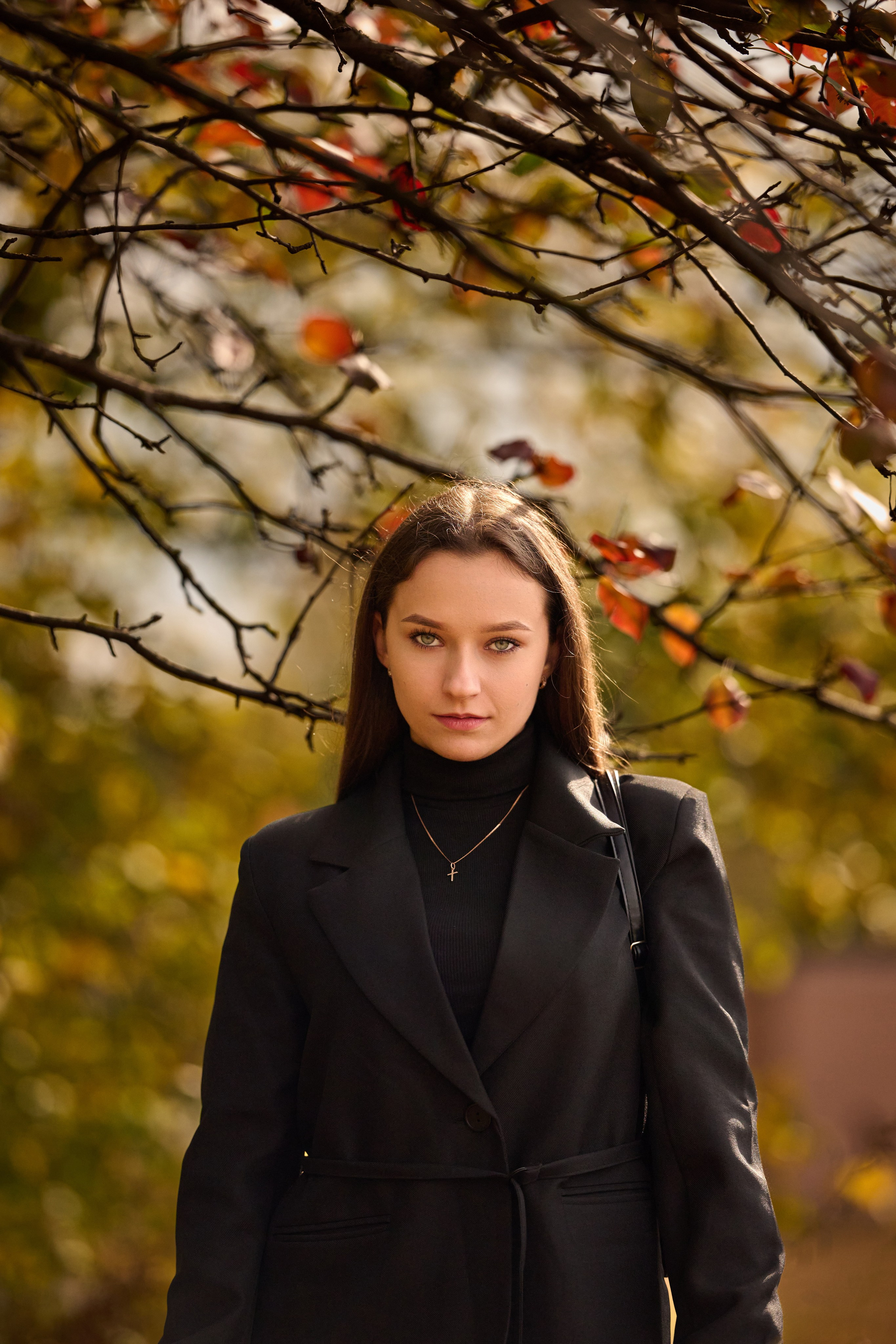 Фотосессия Елизаветы в осенних красках Старого Оскола. Профессиональный фотограф Старый Оскол, Губкин — свадьба, венчание, крещение, юбилей и день рождения