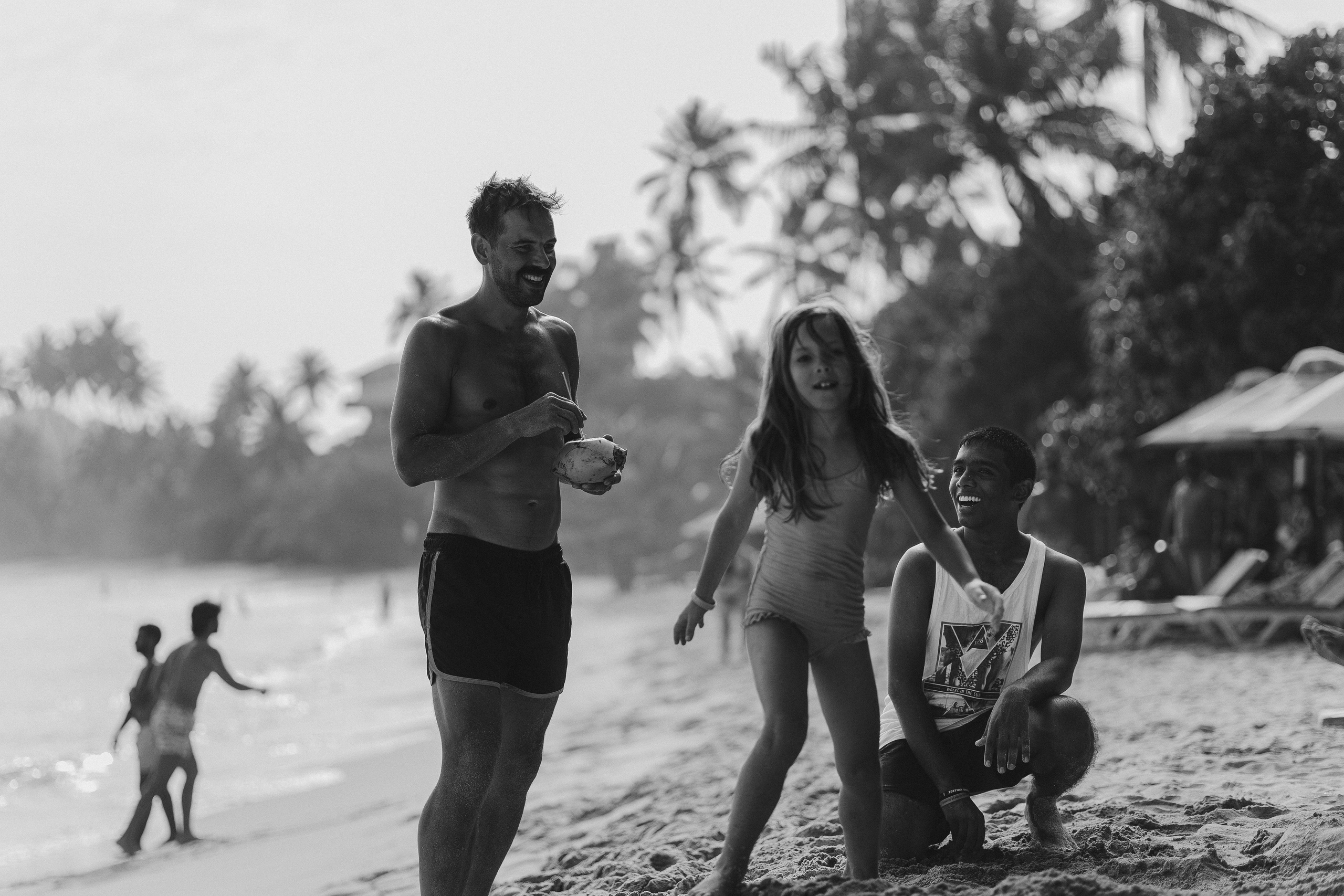 Family. Alesya Gee Photographer Uzbekistan