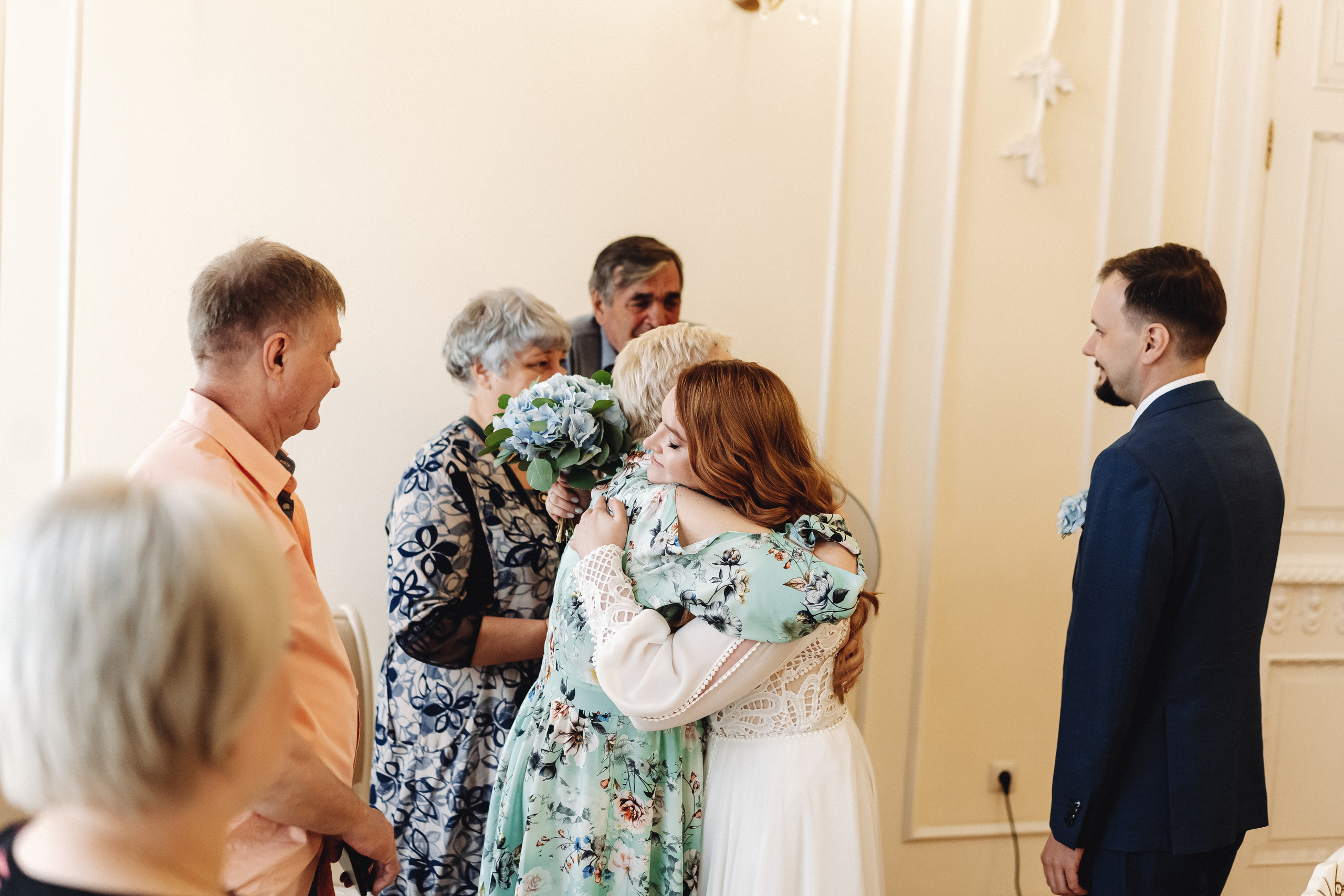 Свадебная фотосъемка и лавстори. Семейный и контент фотограф в Красноярске Власова Екатерина