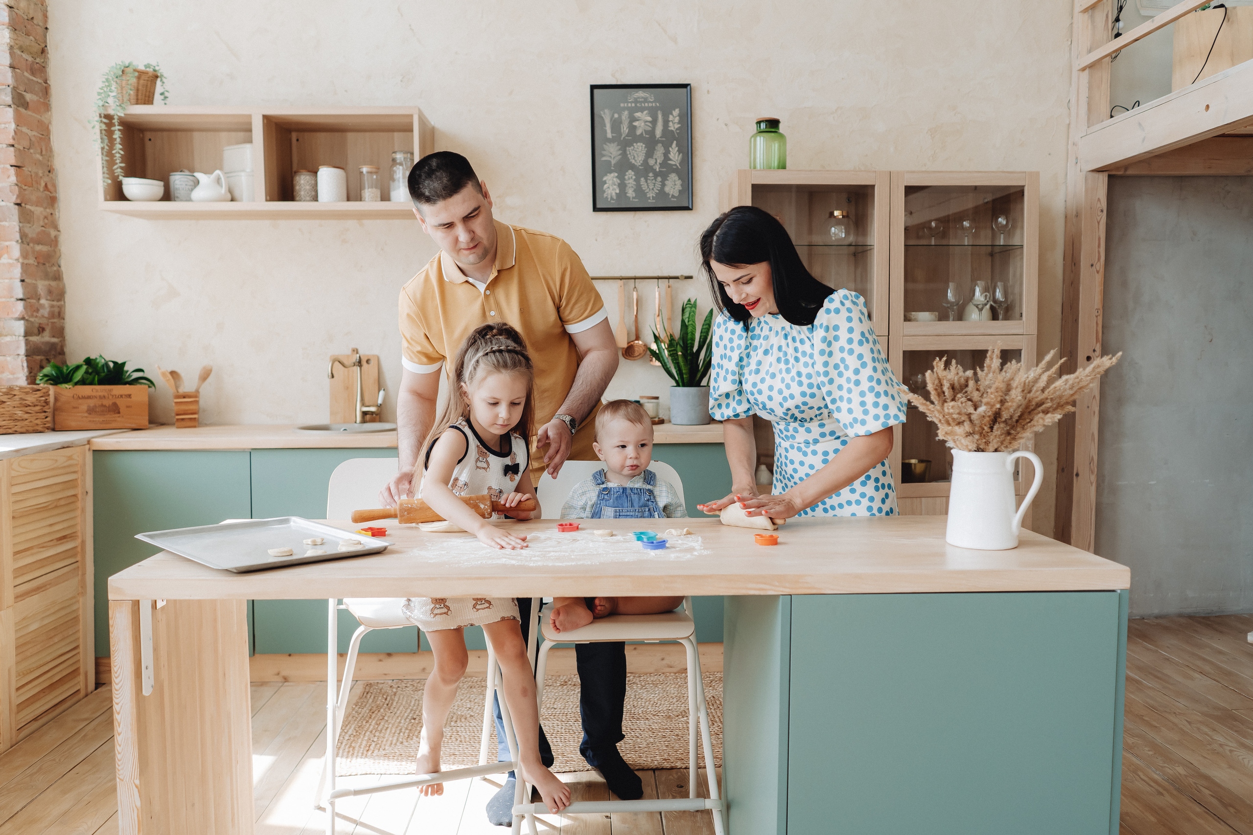 В студии и дома. Семейный и контент фотограф в Красноярске Власова Екатерина