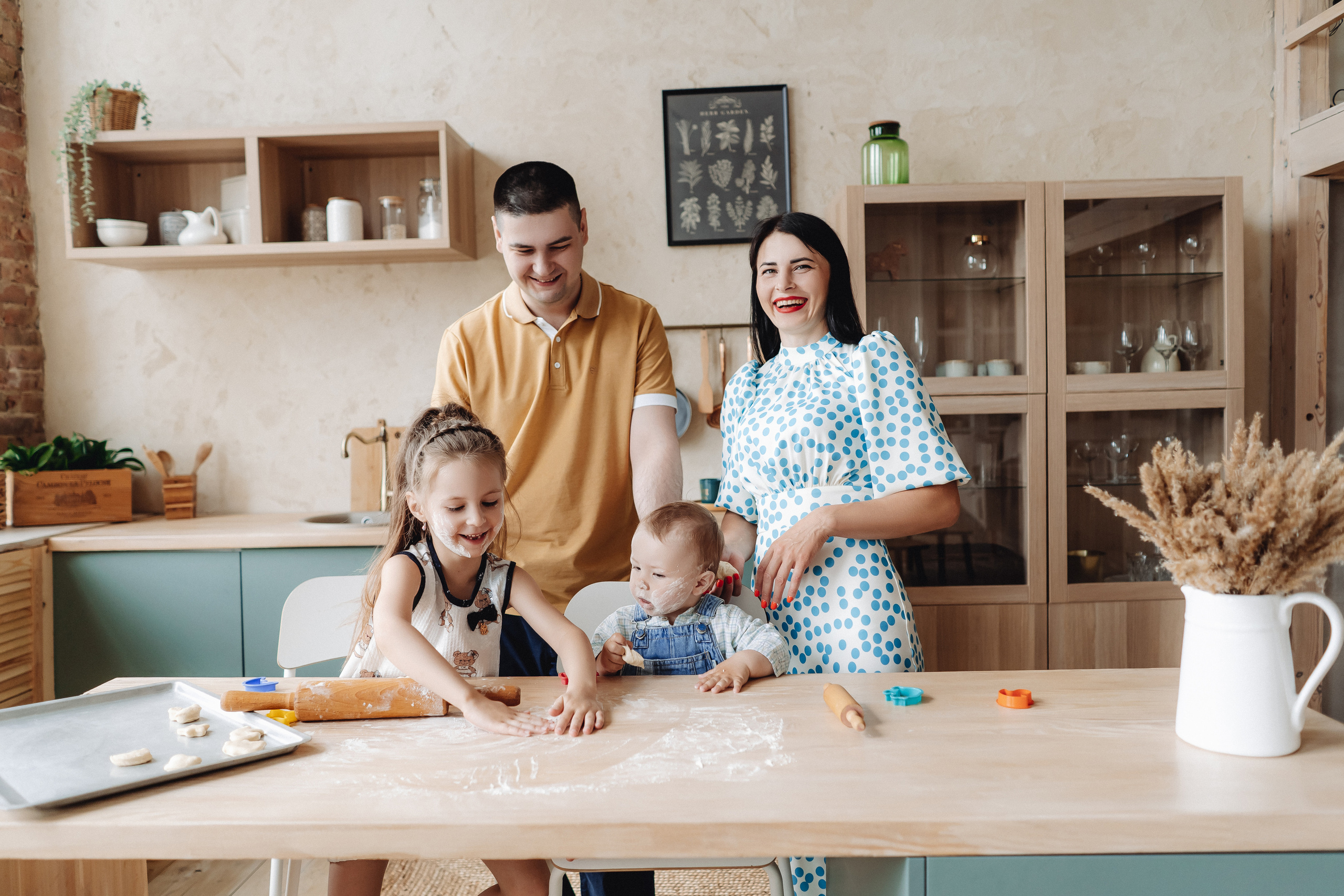 В студии и дома. Семейный и контент фотограф в Красноярске Власова Екатерина