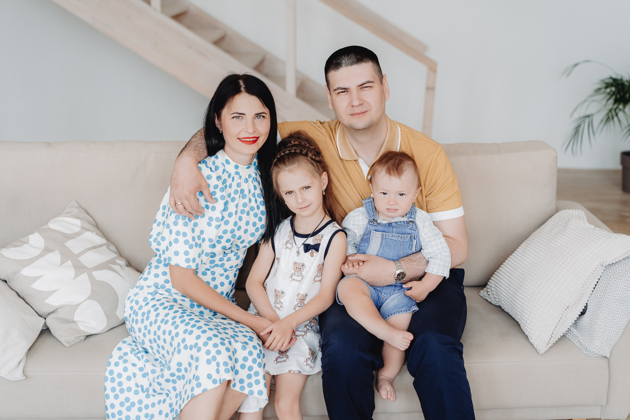 В студии и дома. Семейный и контент фотограф в Красноярске Власова Екатерина