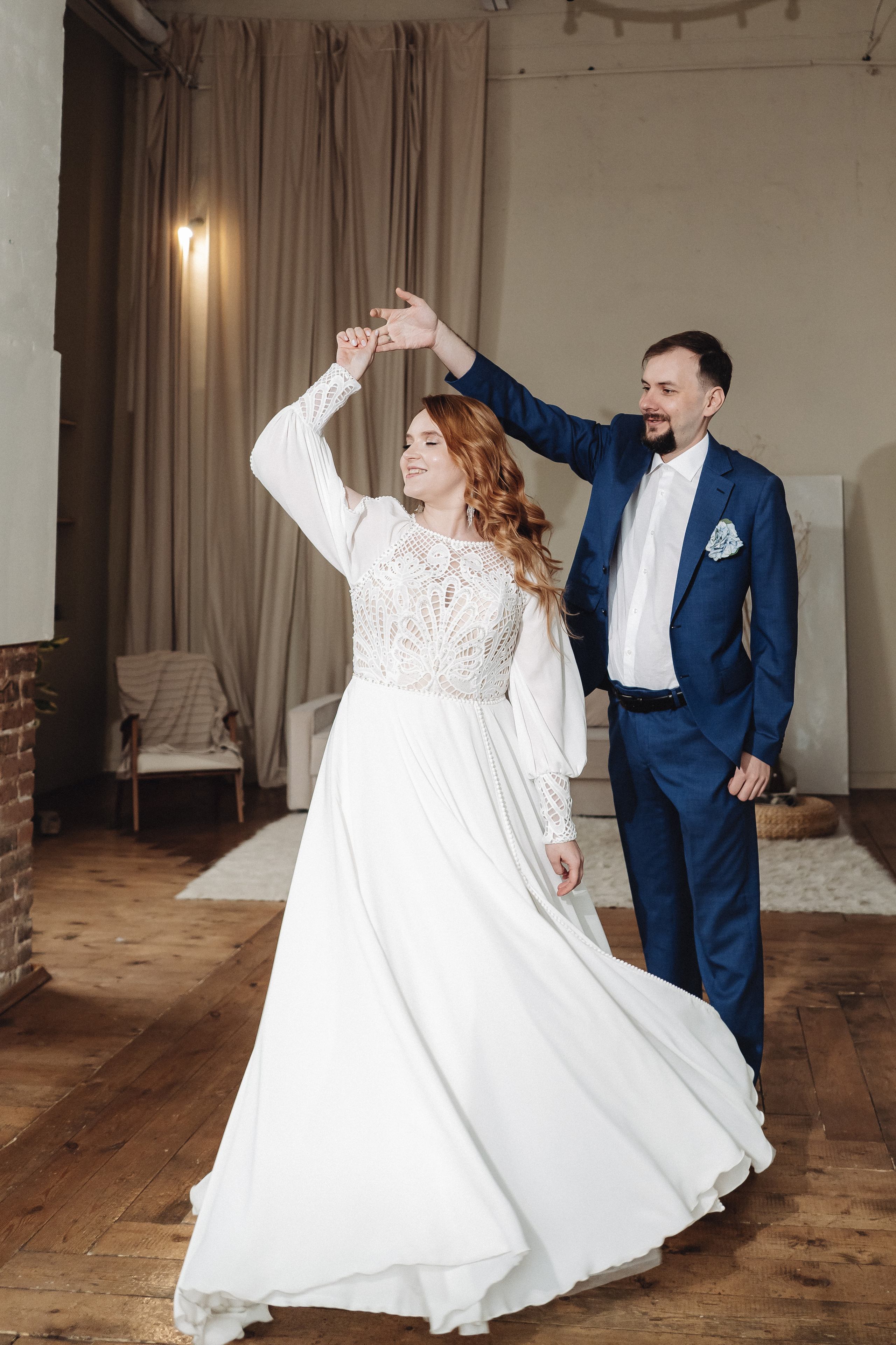 Свадебная фотосъемка и лавстори. Семейный и контент фотограф в Красноярске Власова Екатерина