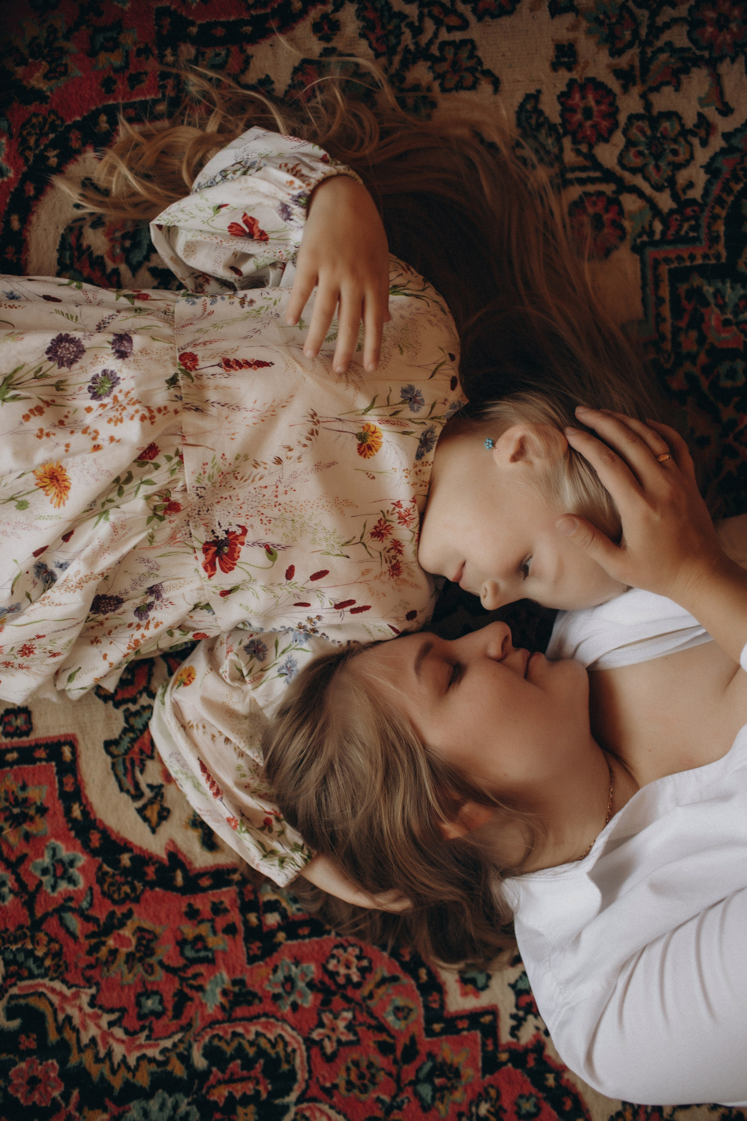 Марина и Лиза в «Секретном месте». Семейный фотограф в Челябинске Ксения Зубкова