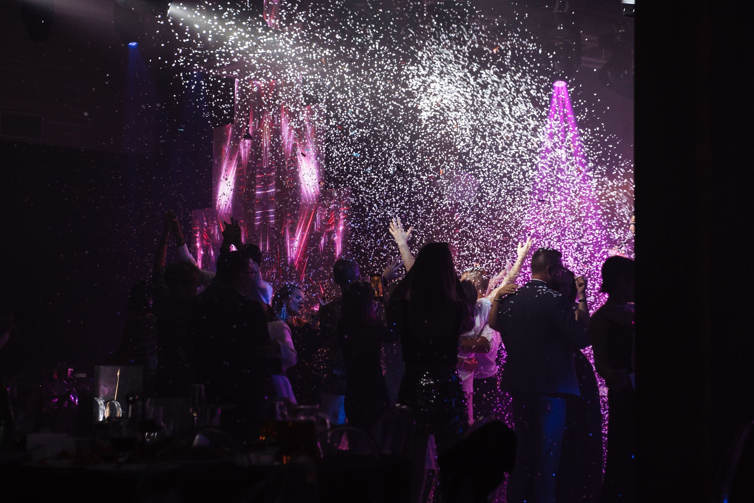 Организовать день рождения Ростов. Студия событий ДЕЙЗИ. Организация мероприятий. Свадебное агентство в Ростове-на-Дону. Свадебный организатор. Организация свадьбы под ключ