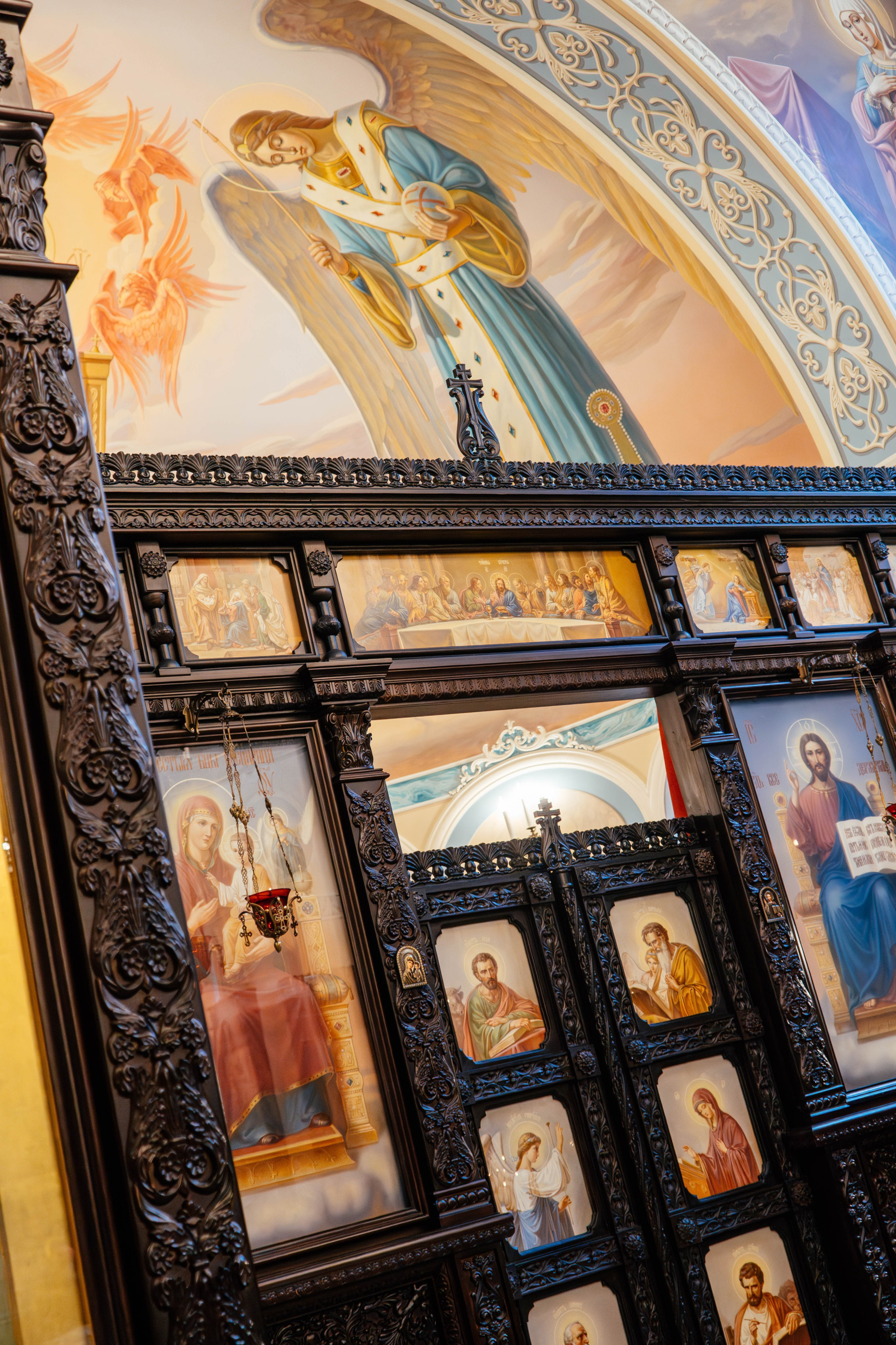 Литургия в храме блж. Ксении Петербургской д. Слобода. Фотограф Москва Валерия Веденина