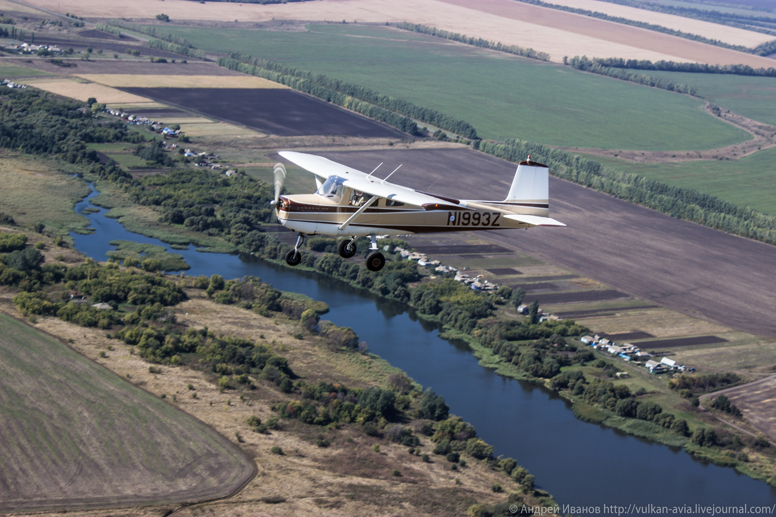 Волгодонск аэр. Потапов слёт «Небо для всех» (2021 г.). Фотоальбом показывающий увлекательный мир авиации и мир медведей Андрея Иванова