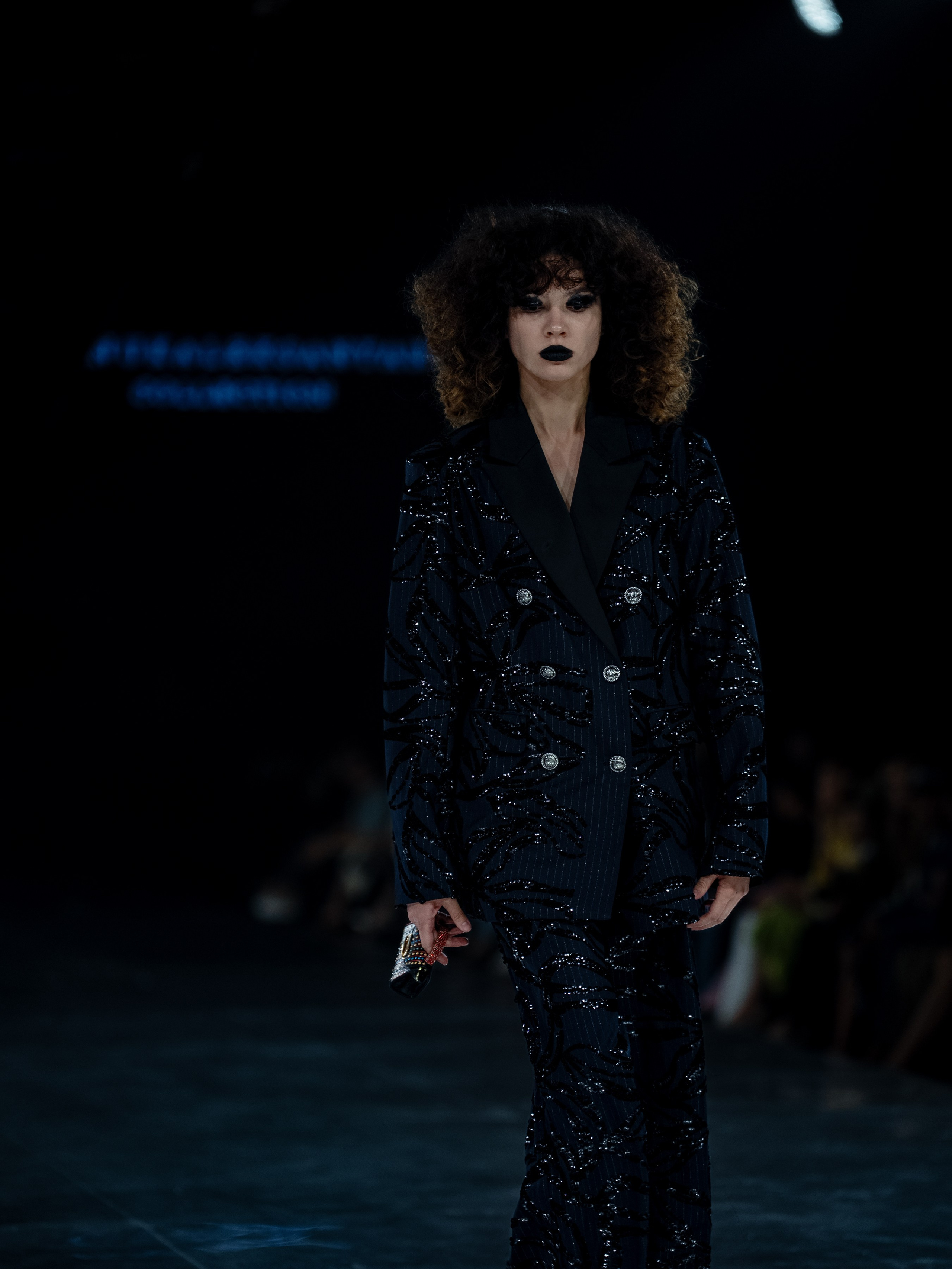 Visa Fashion Week Almaty Manuk Aleksanyan. Сайт Алматинского НЮ АРТ, будуар и фэшн фотографа Дениса Карпенко