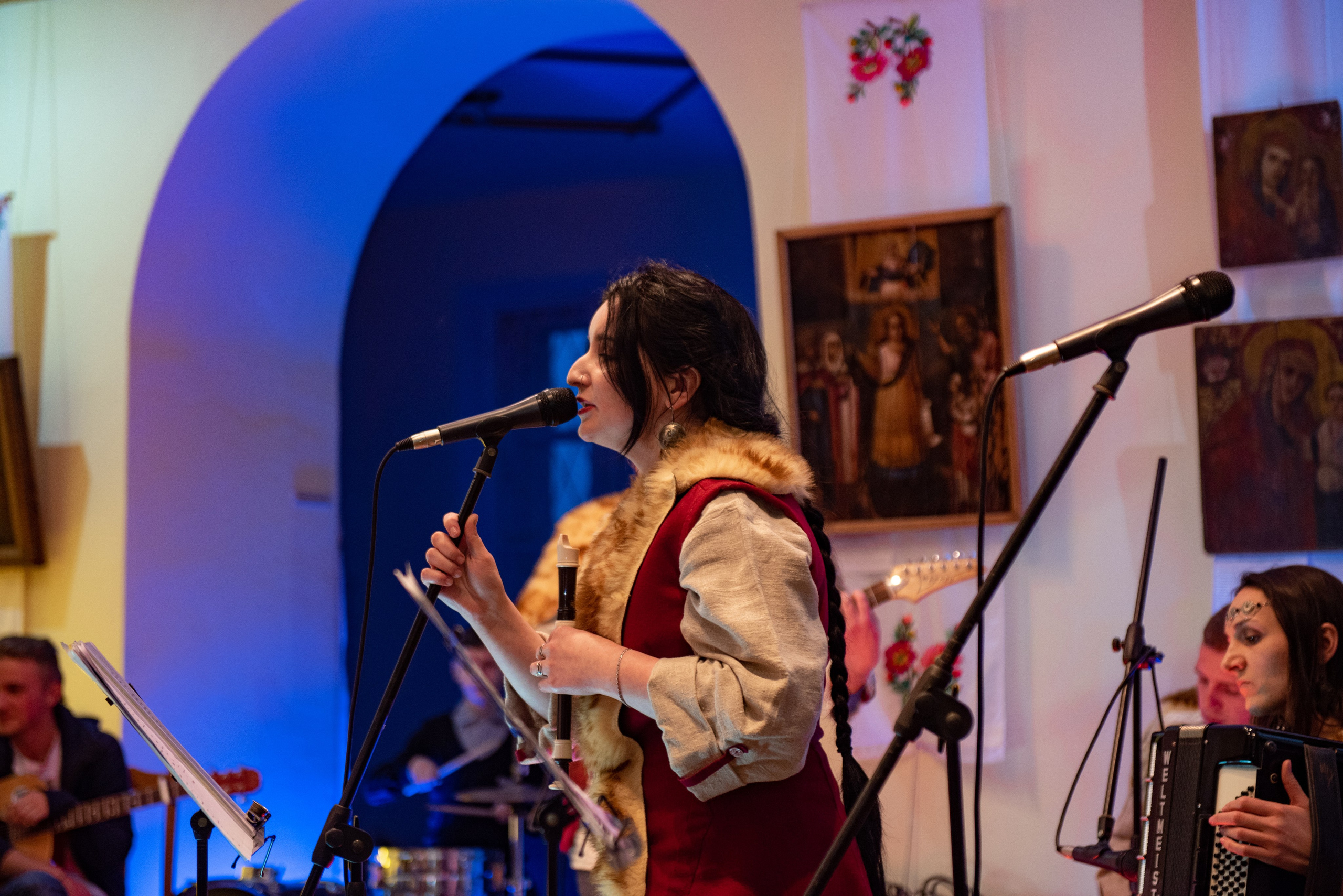 Чечерская Лютня & С#m. Автомобильный и интерьерный фотограф в Минске Александр Тагаев