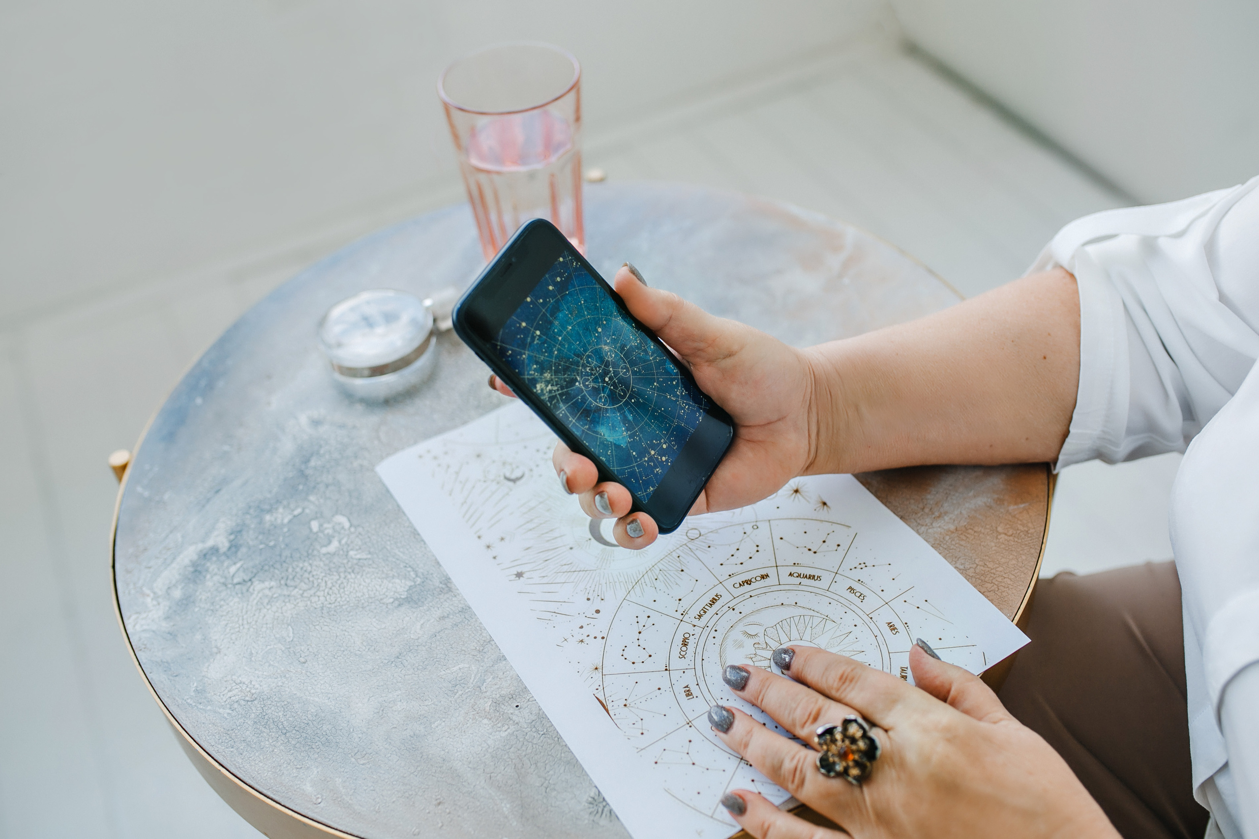 Астролог. Фотограф в Новосибирске Ася Зверева