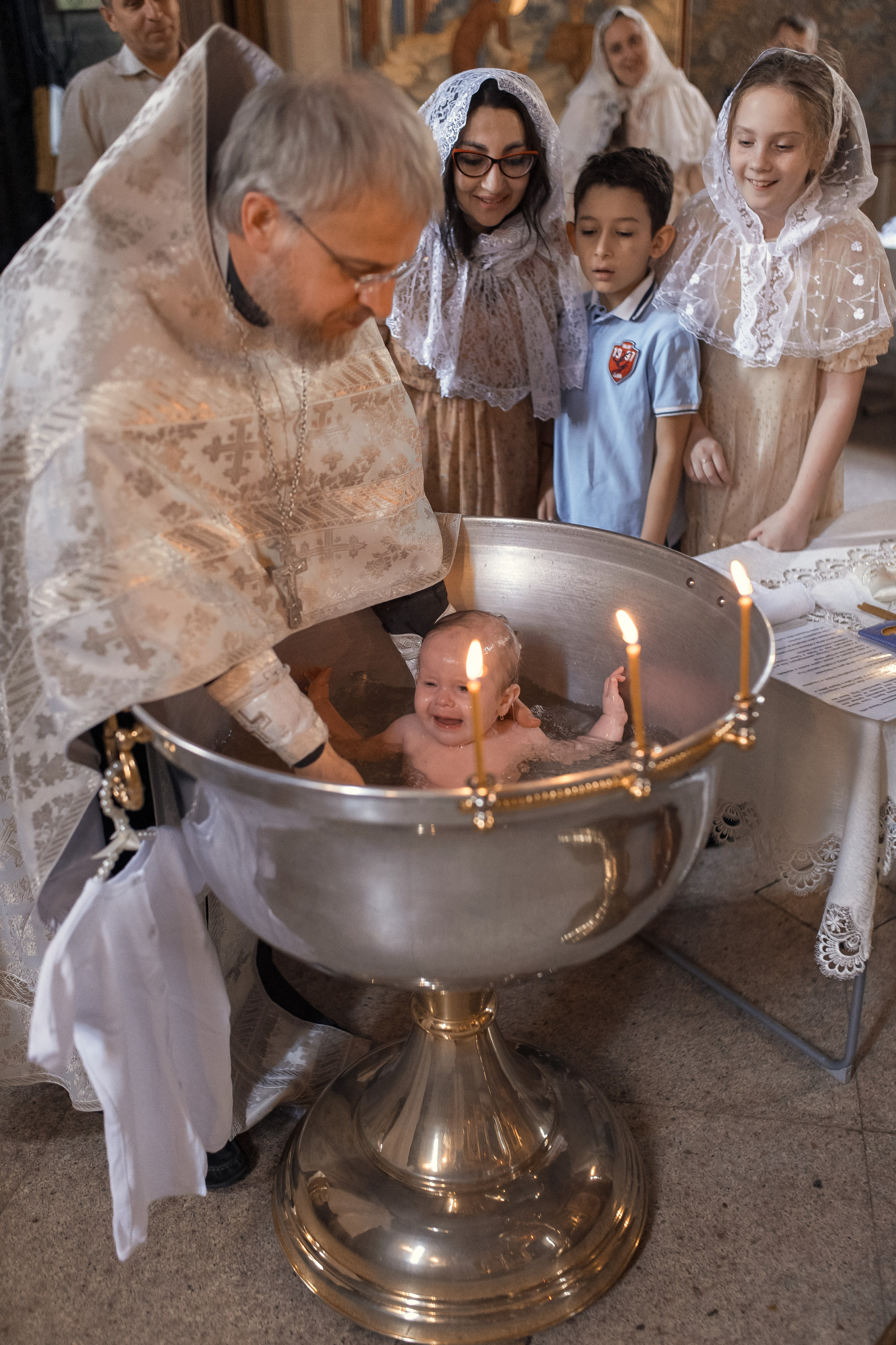 Фотограф на Крещение в Храме Сергия Радонежского на Рязанке. Профессиональный фотограф в Москве и Мо Мария Шантарёва