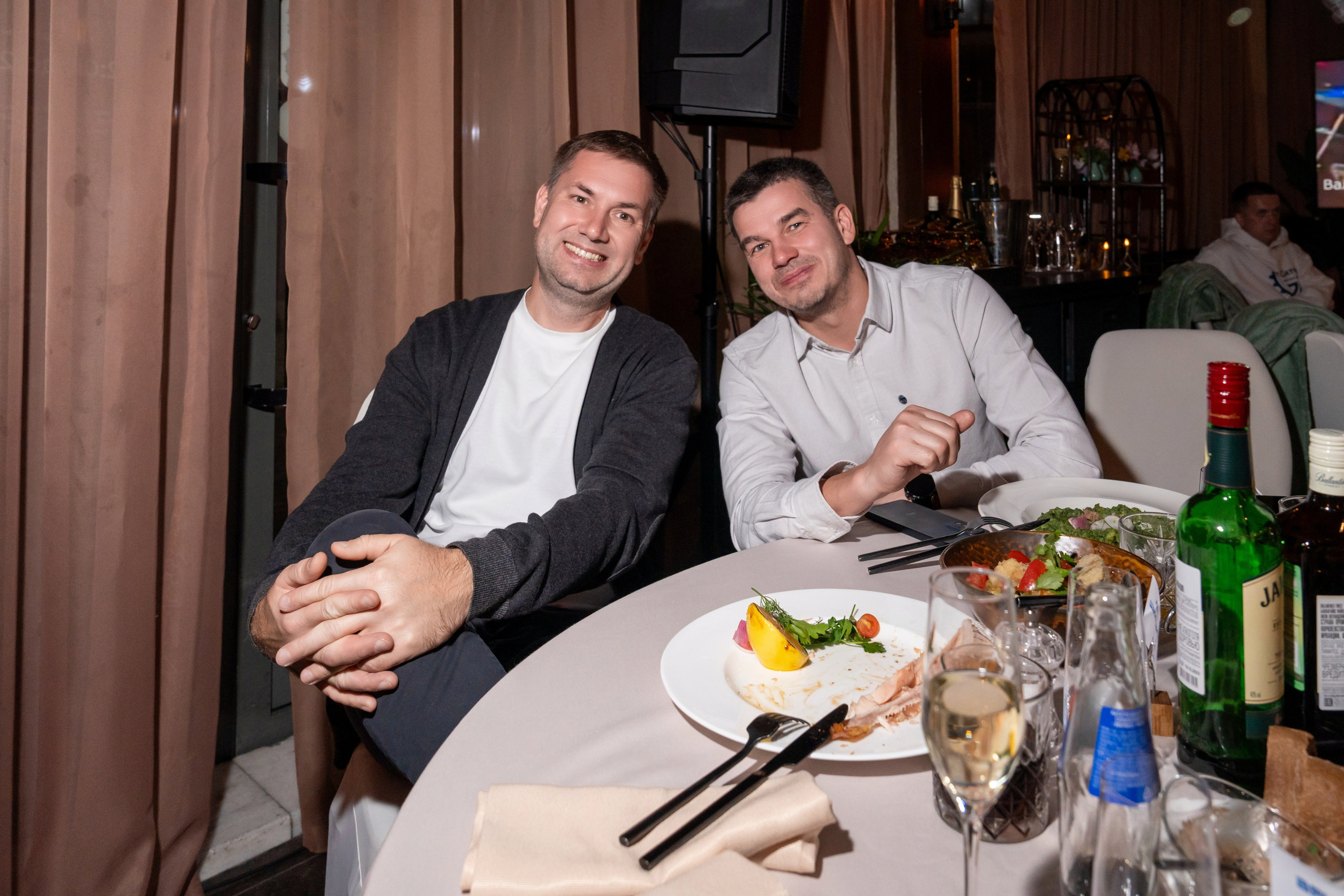 Гала-ужин для компании «Agregatka». Репортажный фотограф в Красной Поляне и Сочи Павлюченко Екатерина