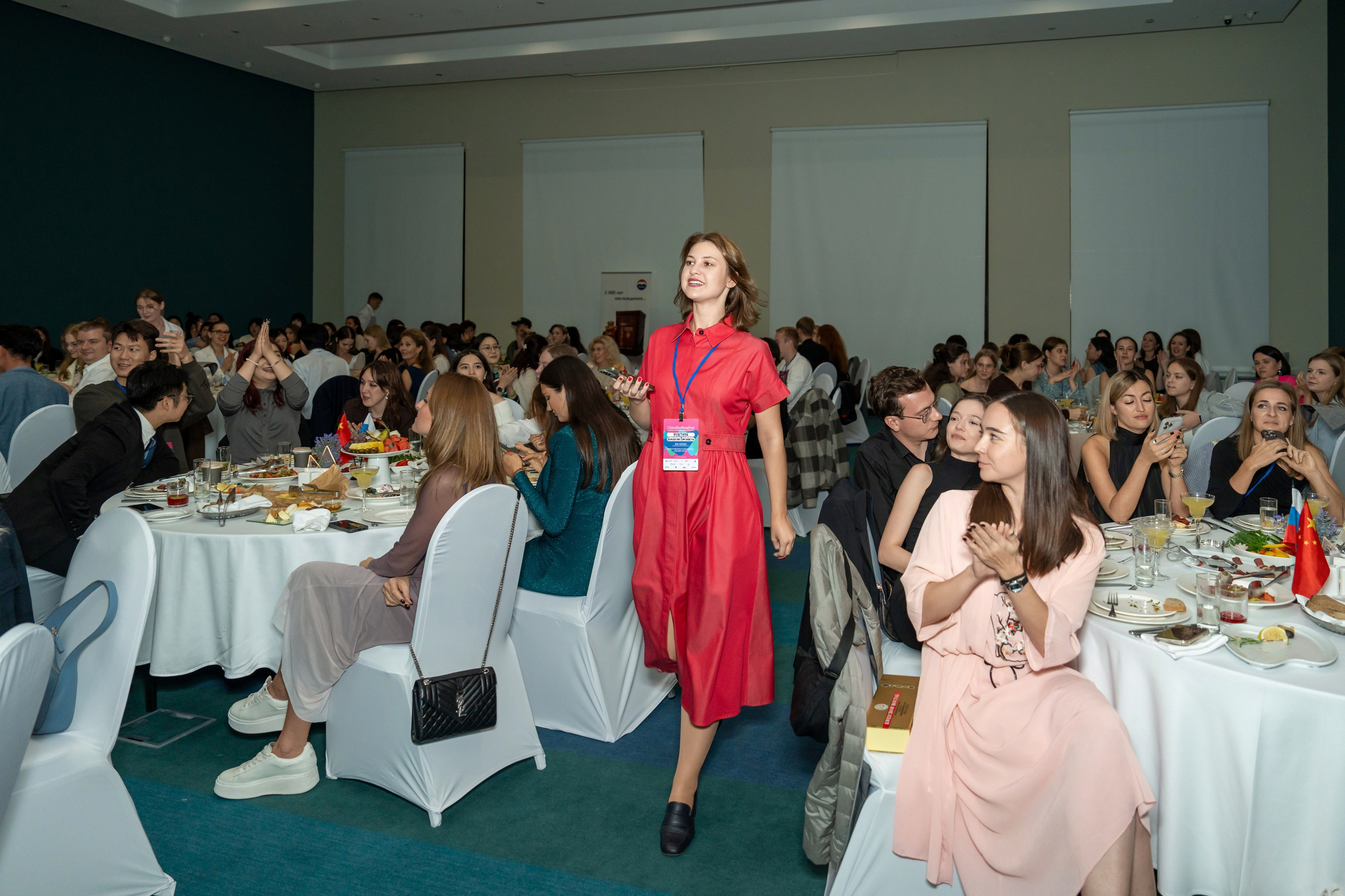 ChinaRosaFest 2024. Репортажный фотограф в Красной Поляне и Сочи Павлюченко Екатерина