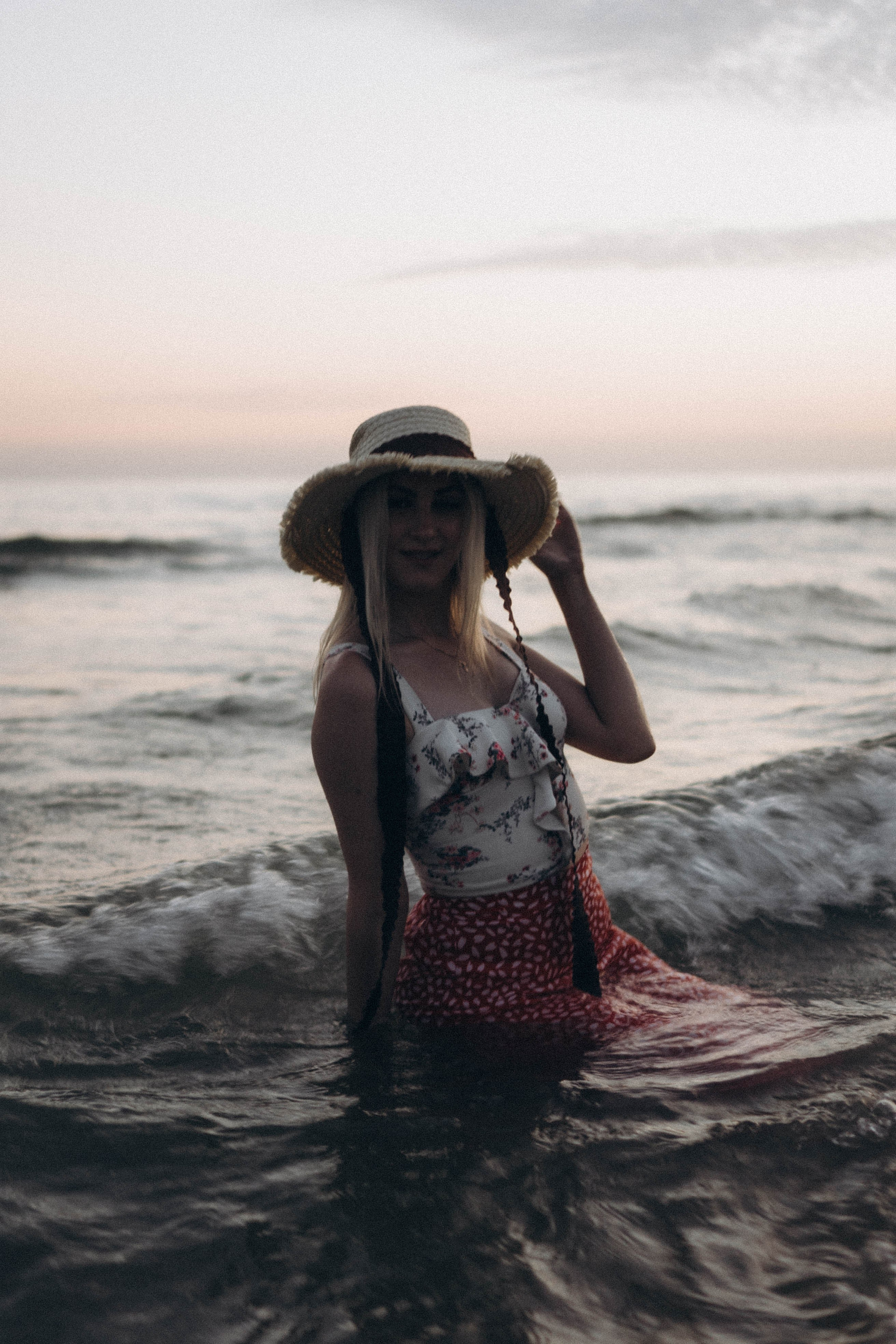 Июльский вечер на берегу черного моря. Профессиональный фотограф, Санкт-Петербург — Виктория Богомолова