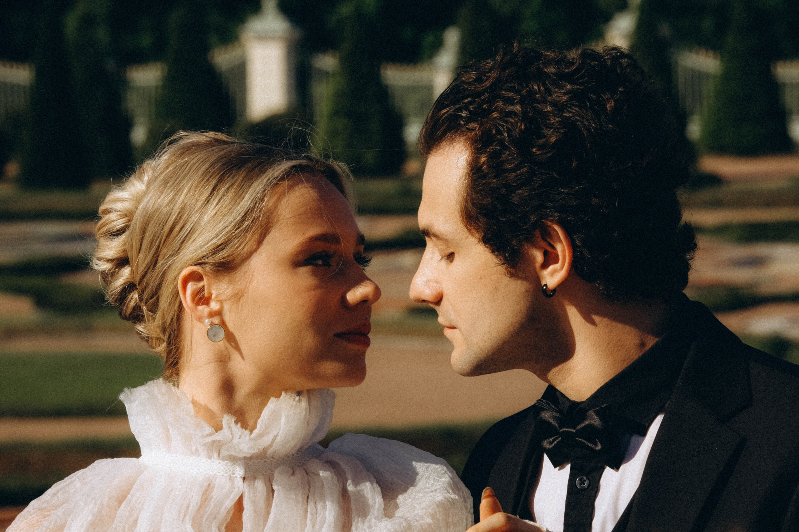 СВАДЕБНАЯ СЬЕМКА В ПАРКЕ ОРАНИЕНБАУМ. Профессиональный фотограф, Санкт-Петербург — Виктория Богомолова