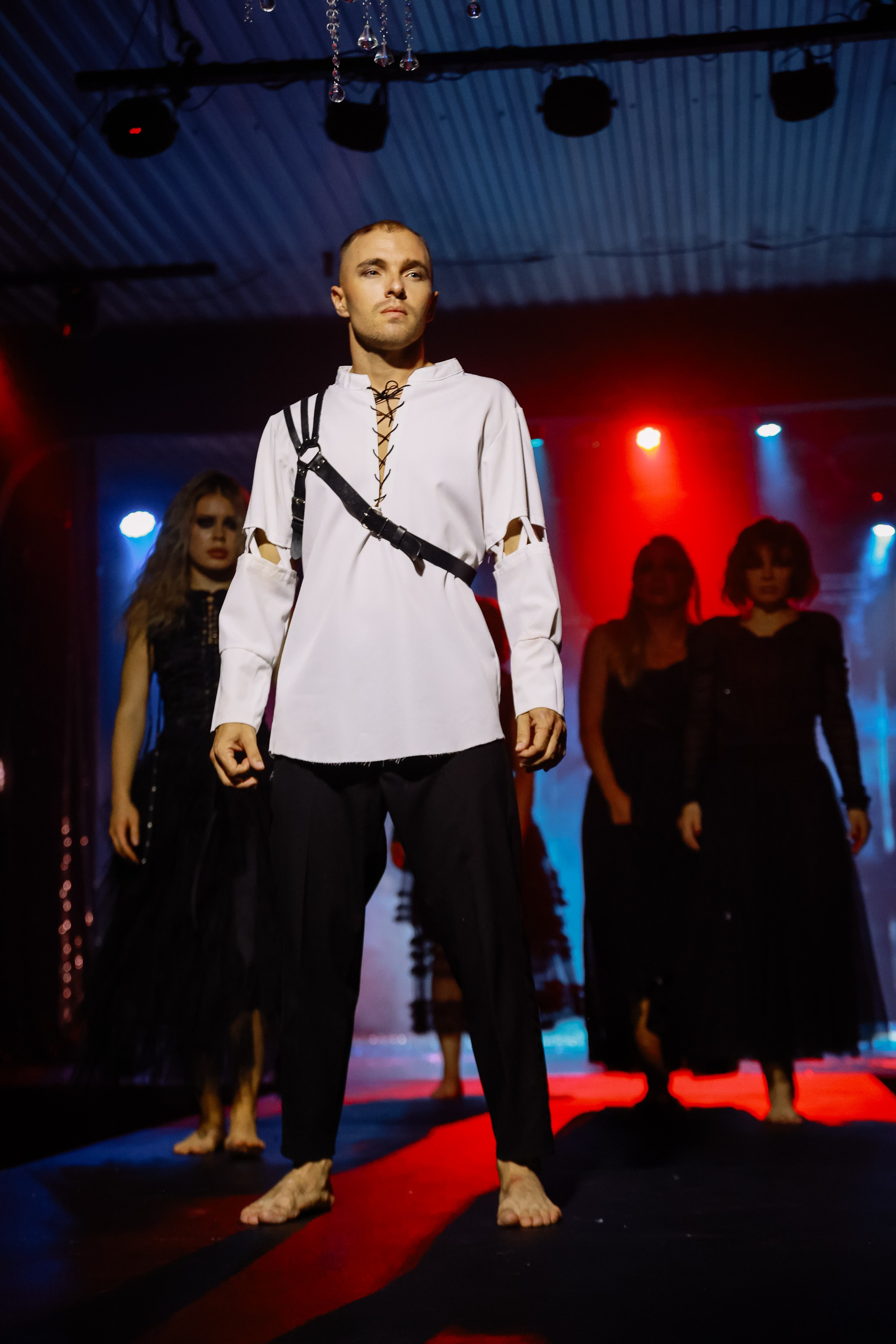 Пластический спектакль Онегин _ IVEX. Фотограф Юлия Мальцева