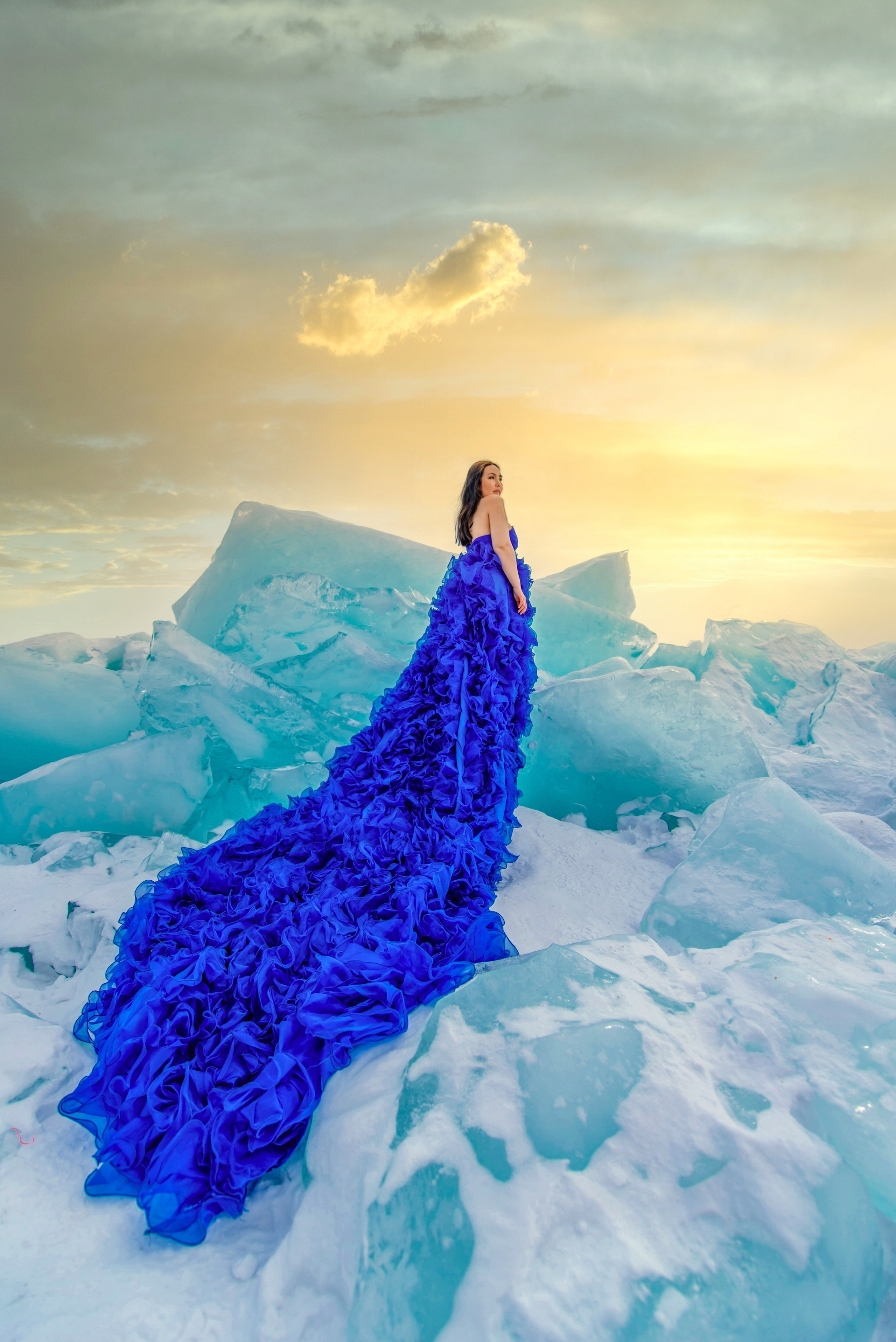 Фотосессия на Байкале зимой. Туры на Байкал с фотографом под ключ. Фотосессии на Ольхоне