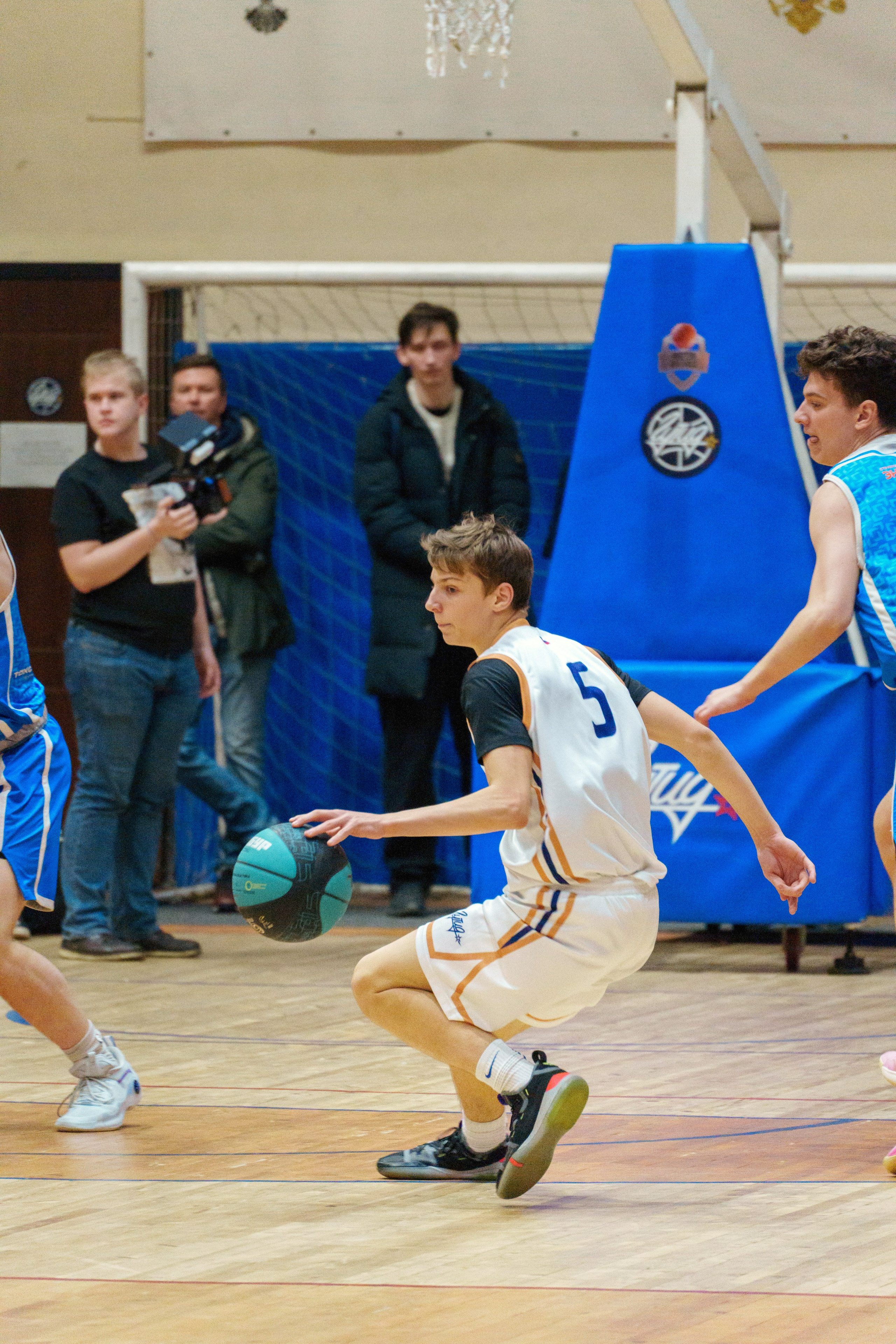Баскетбол ГУТИД и ВОЕНМЕХ. Фотограф в Санкт-Петербурге Ибрагимова Алина