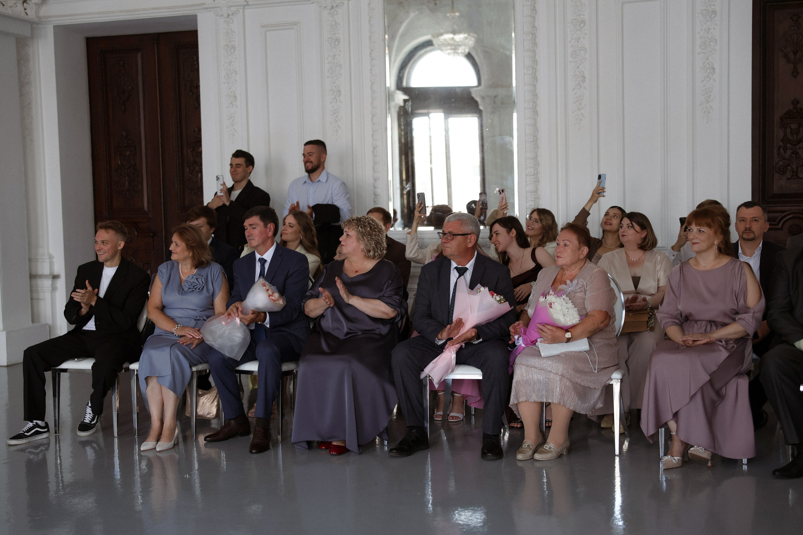 «Я люблю тебя просто так» — Евгения и Влад. Свадебный и семейный фотограф в Москве Ломова Ирина