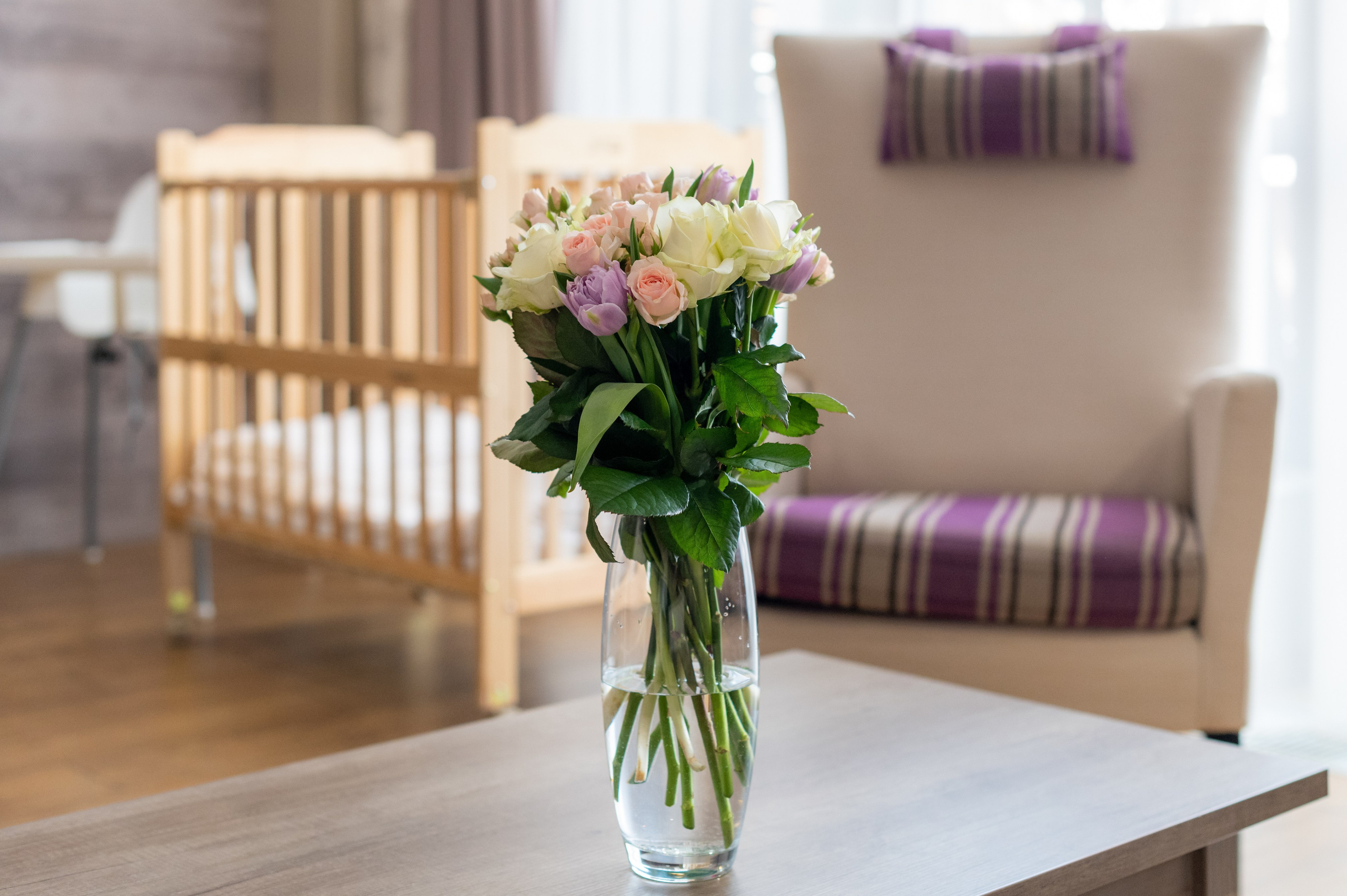 Номер полулюкс в отеле 1389 Газпром Поляна с детскими принадлежностями. Репортажный фотограф в Красной Поляне и Сочи Павлюченко Екатерина