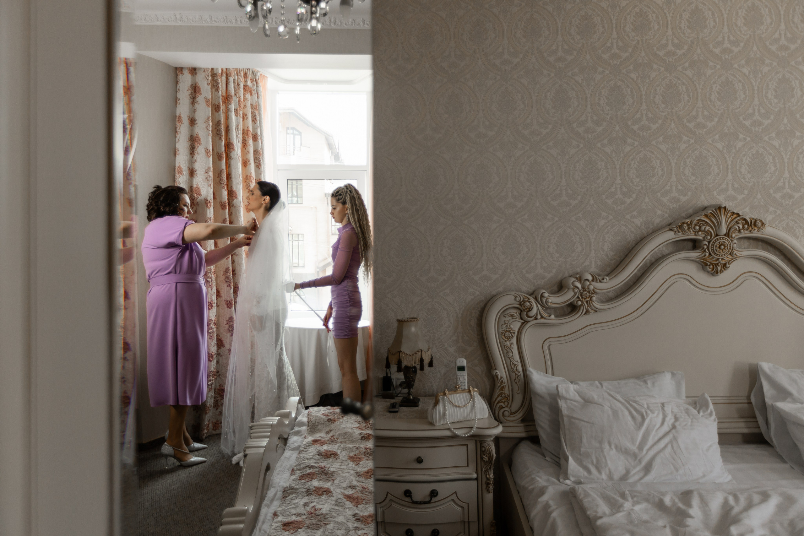 Сборы невесты. Свадебный и семейный фотограф Ростова-на-Дону Ирина Бондарева