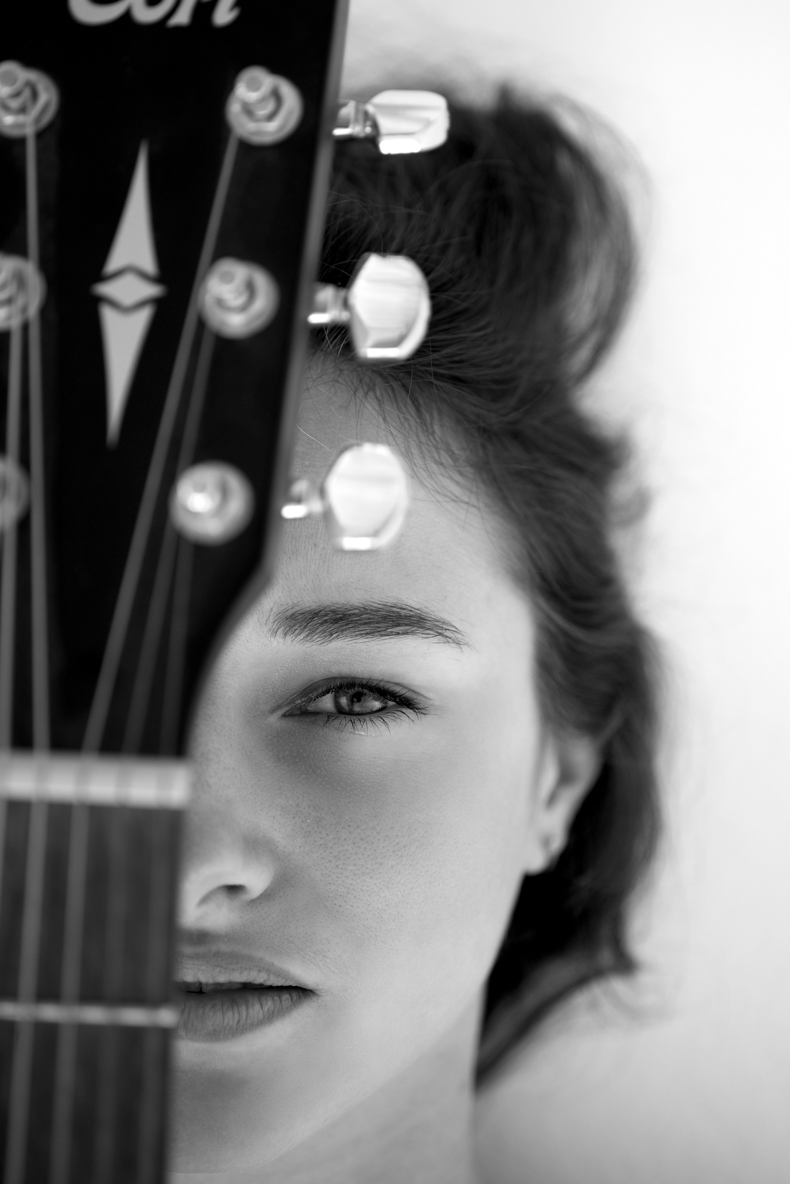 Guitar girl. Фотограф Людмила Белова