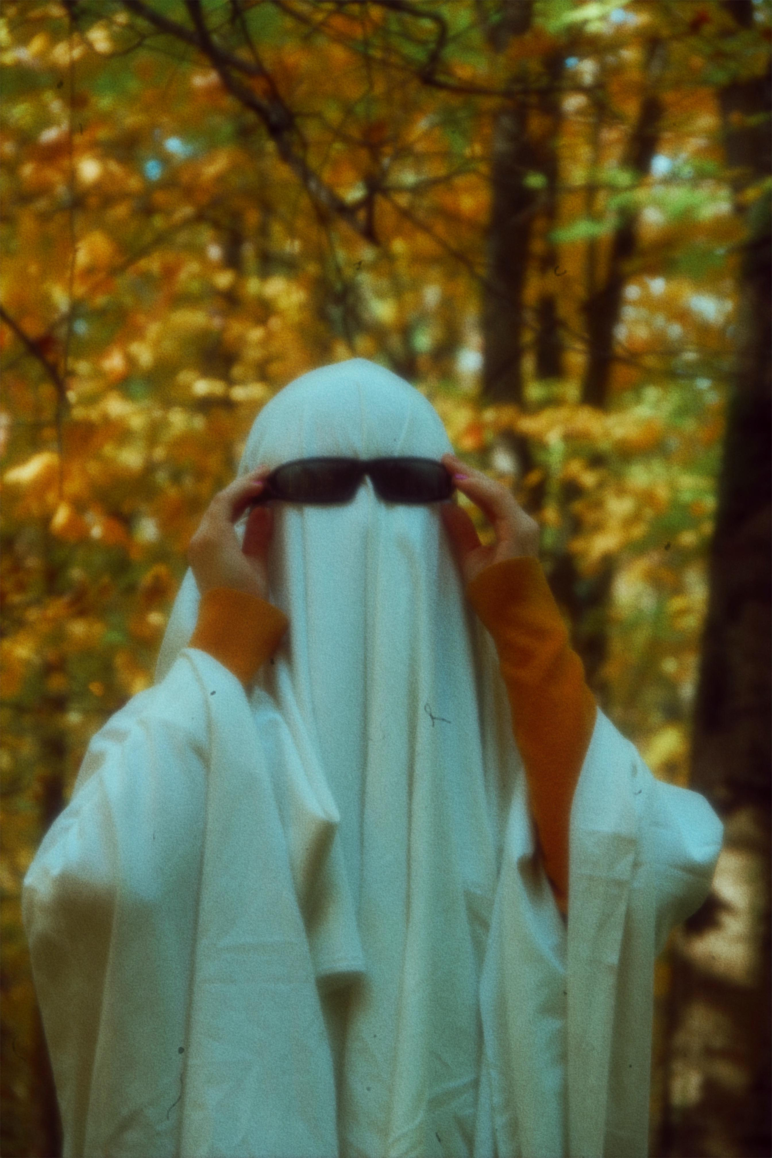 «Ghost alone». Мультидисциплинарная художница