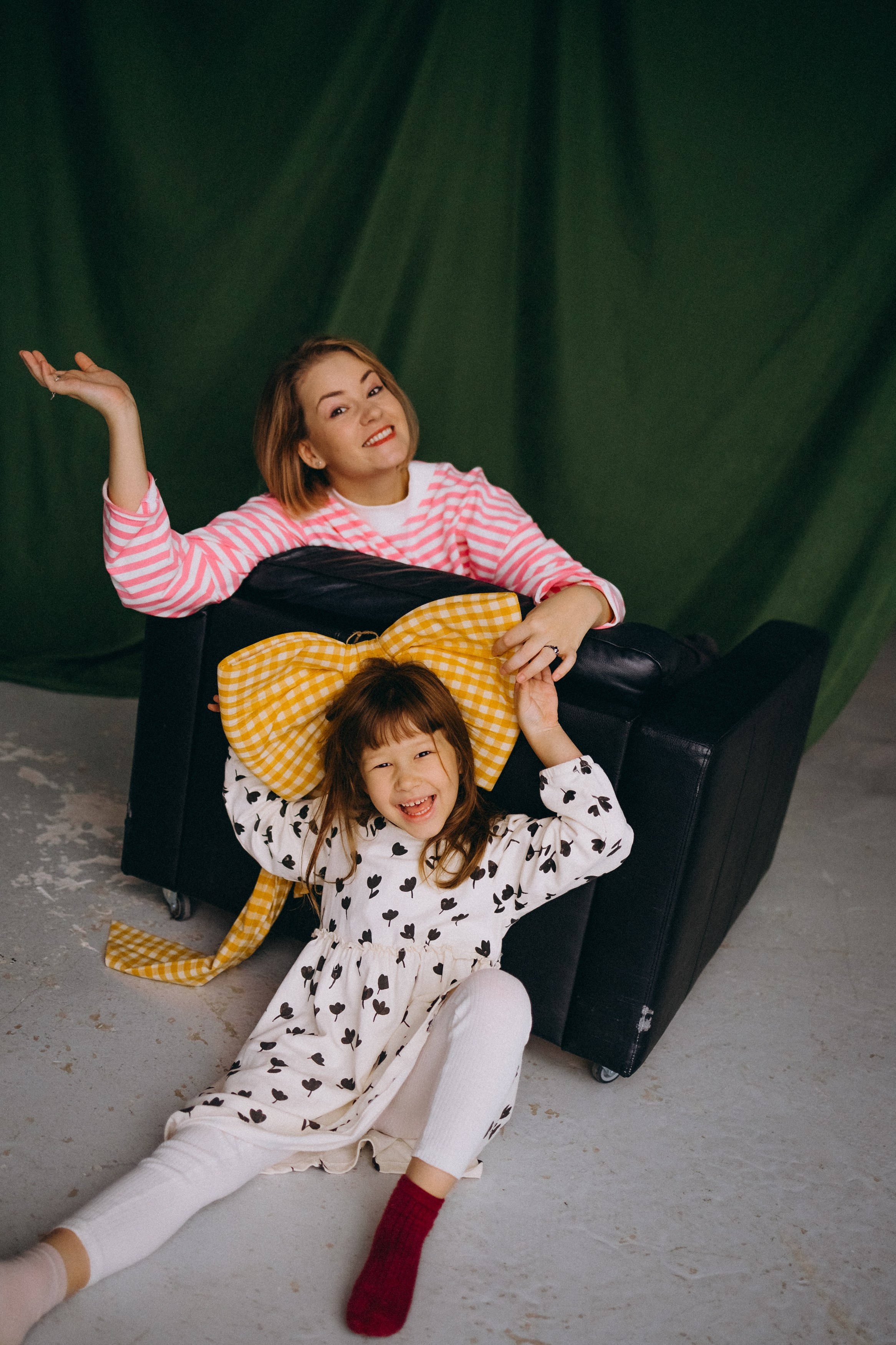 Мика Сара. Главная