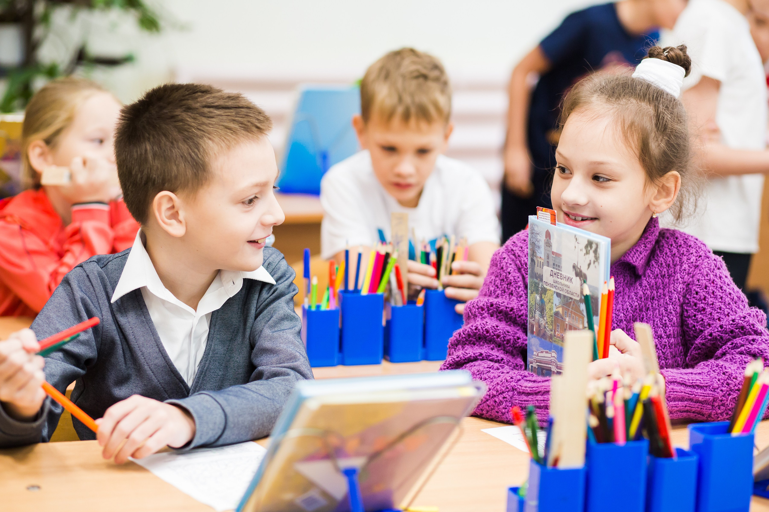Один день в школе, репортаж. Репортажный, семейный и детский фотограф в Пензе и Заречном Арина Ермилова. Картины барельеф на заказ