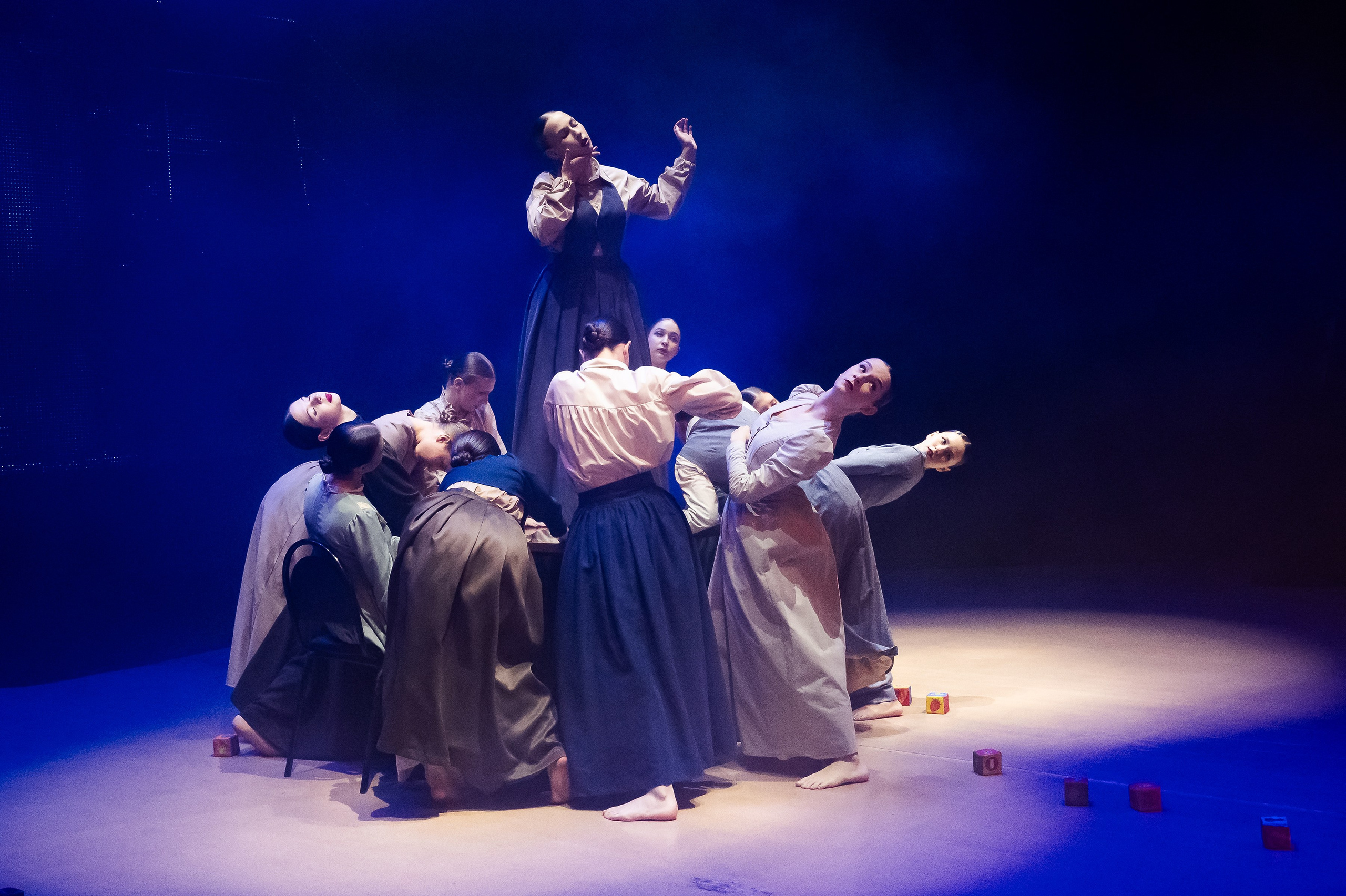 Концерт «Пространные танцы». Репортажный, семейный и детский фотограф в Пензе и Заречном Арина Ермилова. Картины барельеф на заказ