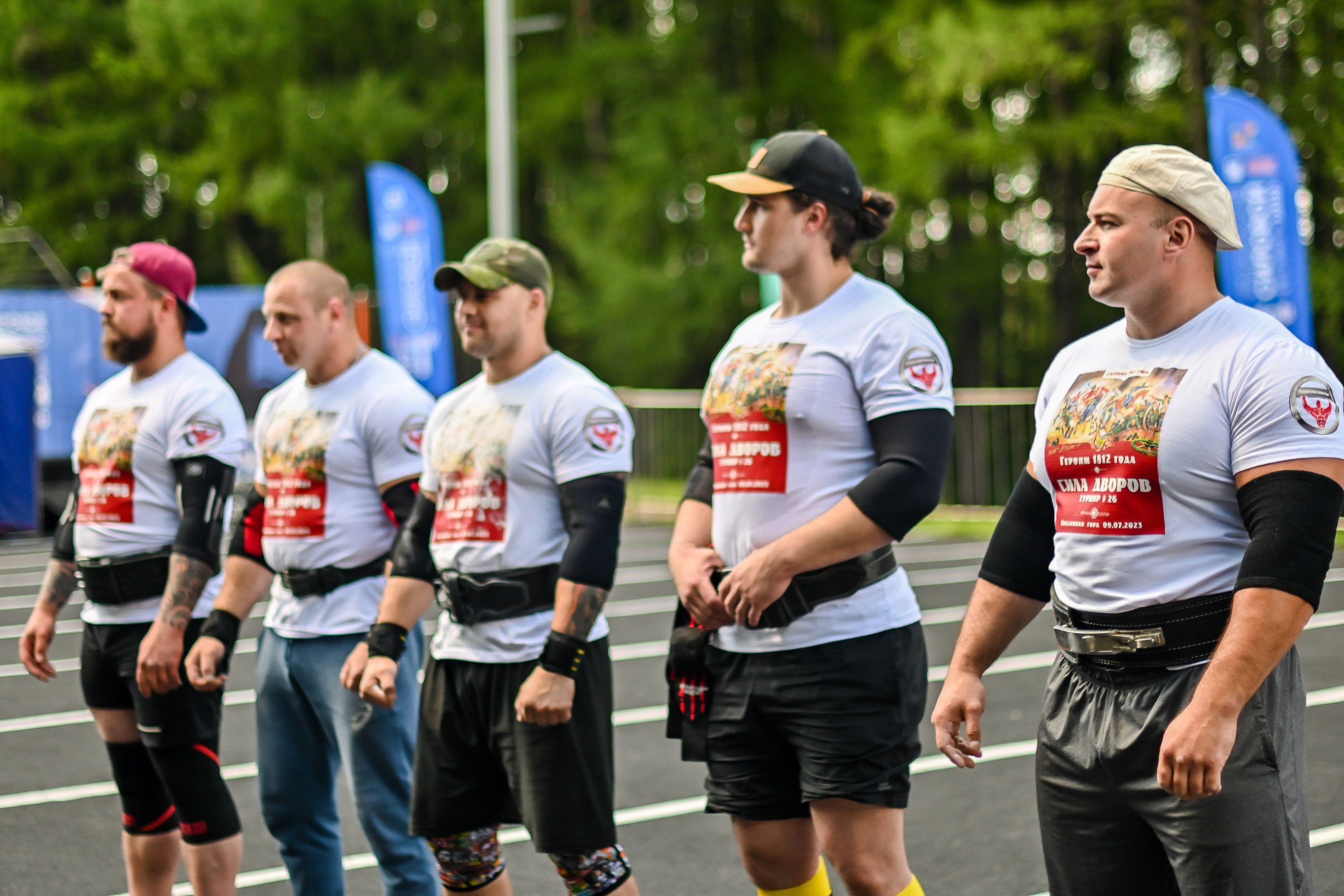 СТРОНГ. Фотограф для бизнесконтента, репортажей и семейного альбома в Москве