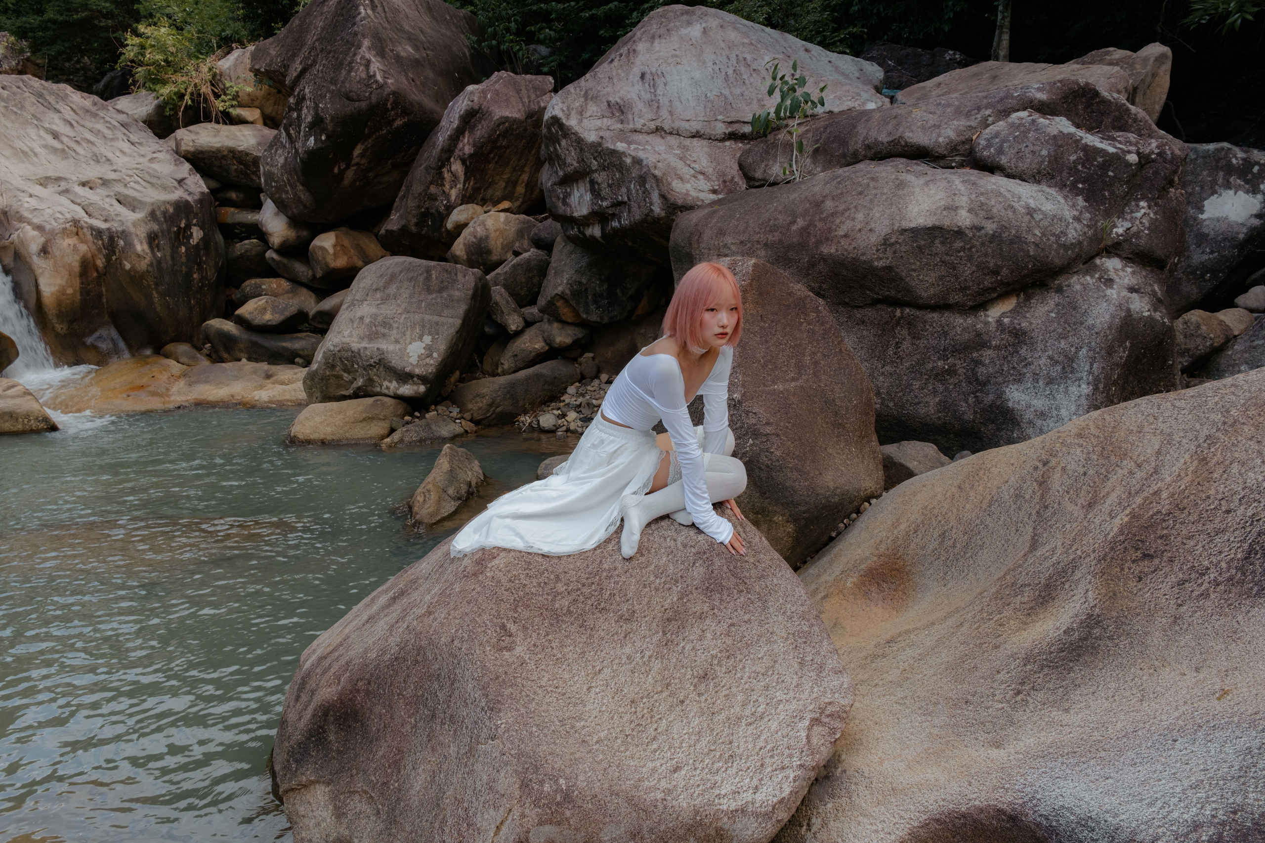 Location "Ba Ho Waterfall". Portrait photographer Nha Trang | Julia Meshanina