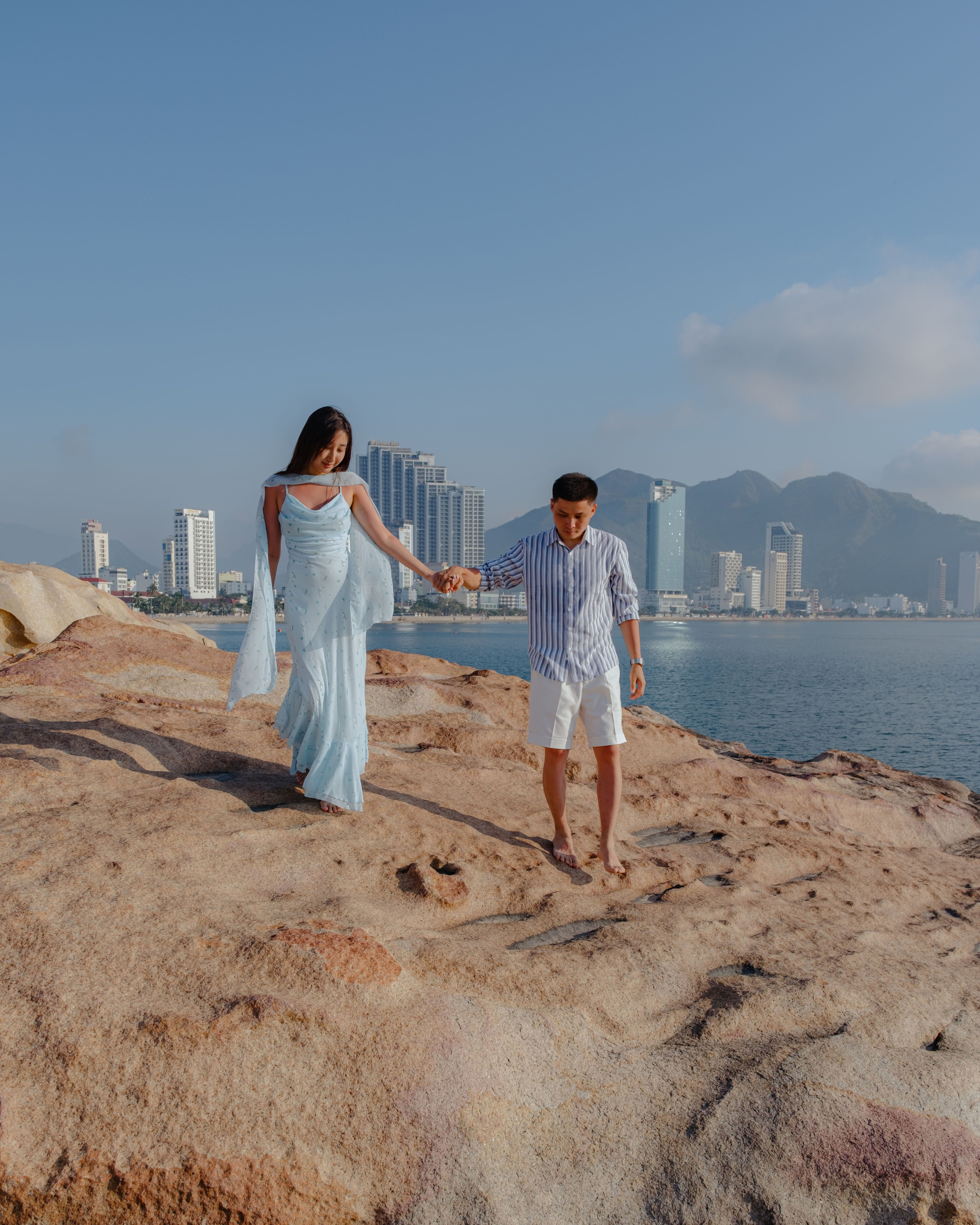 "She said YES!". Portrait photographer Nha Trang | Julia Meshanina