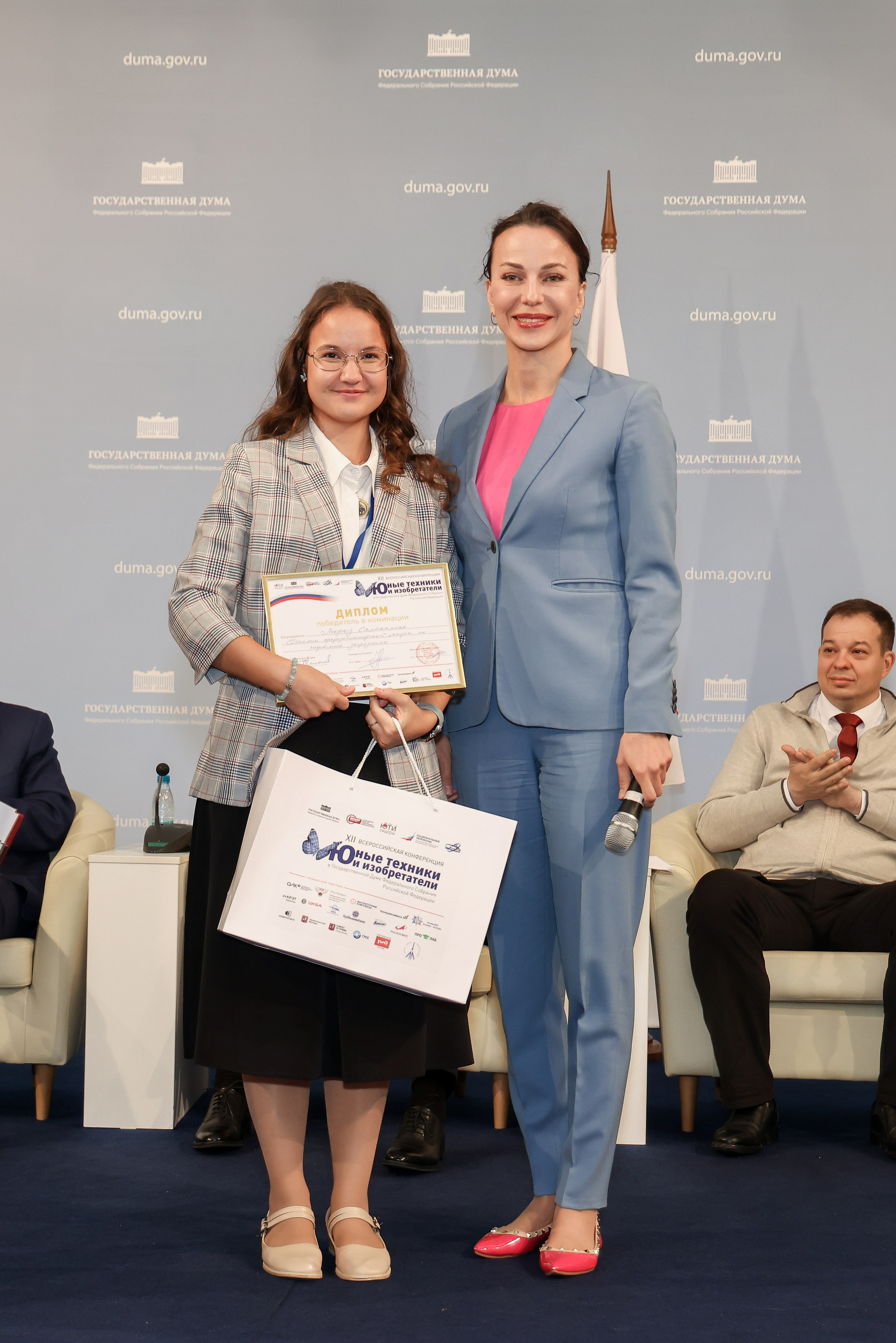 Государственная дума «Юные техники и Изобретатели». Фотограф Антон Чупринин