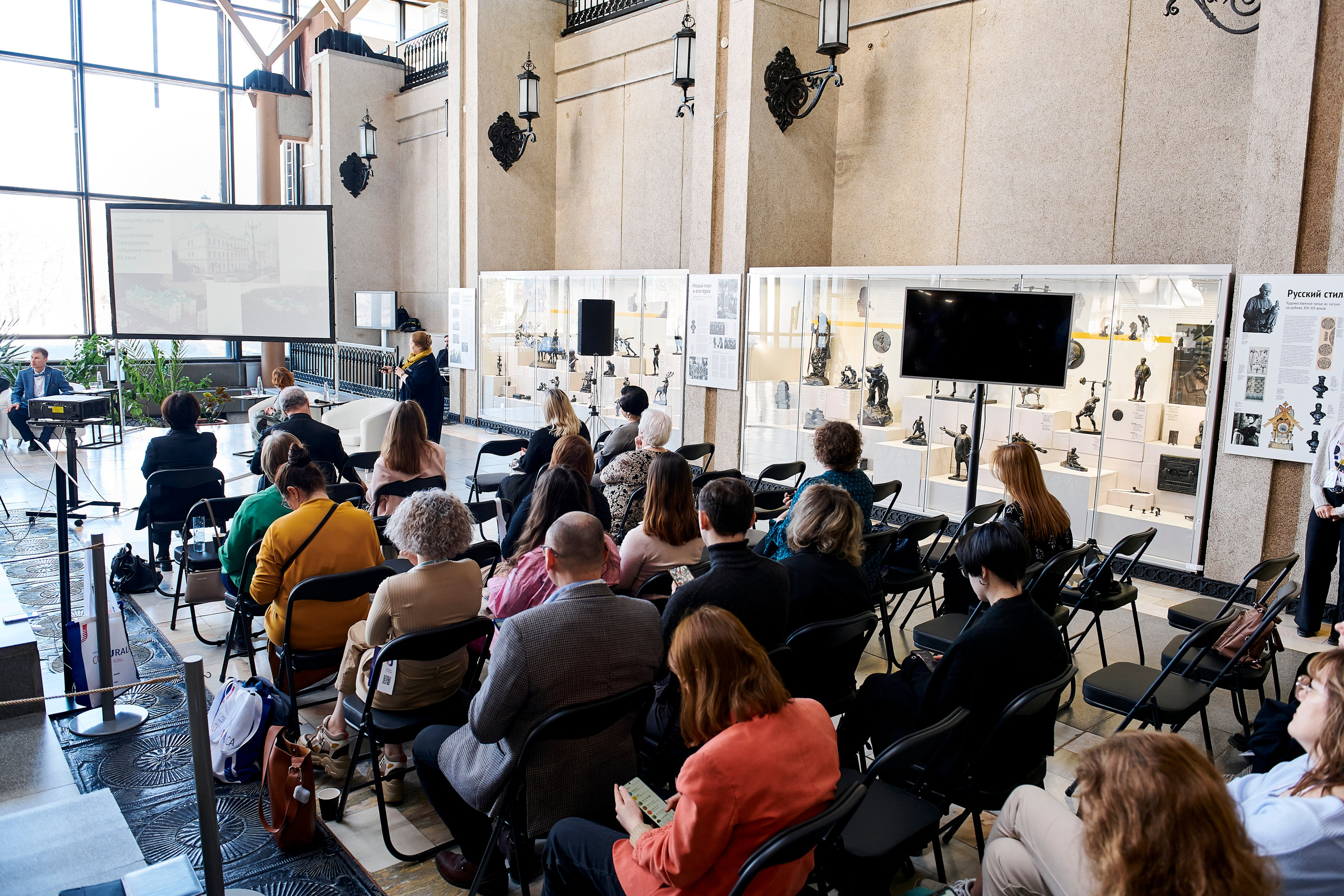Всероссийская лаборатория культурных проектов «Culturalica» в ЕМИИ. Фотограф Постольник Дарья