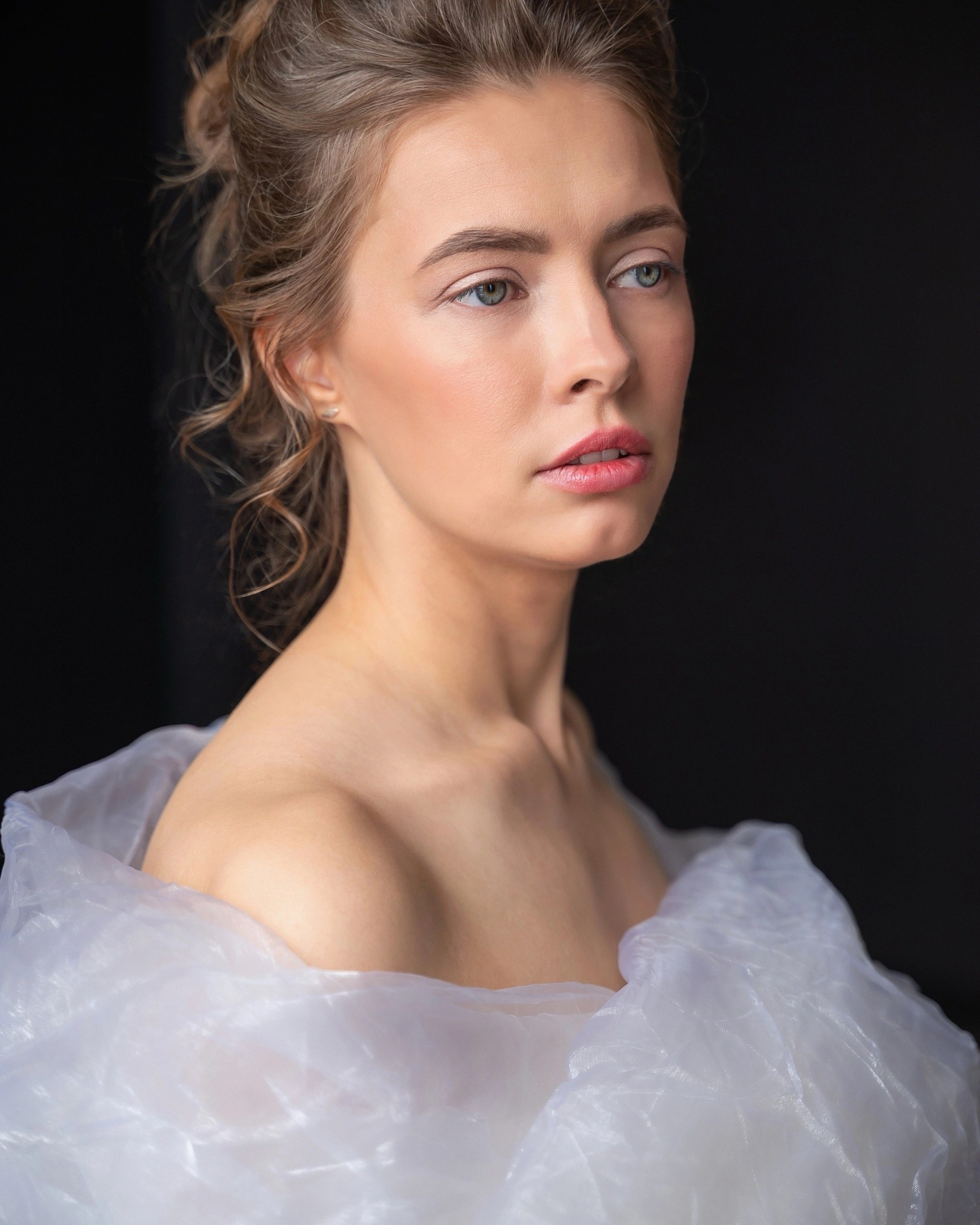 Женский портрет (студия). Фотохудожник в Барнауле Вета Лосоногова