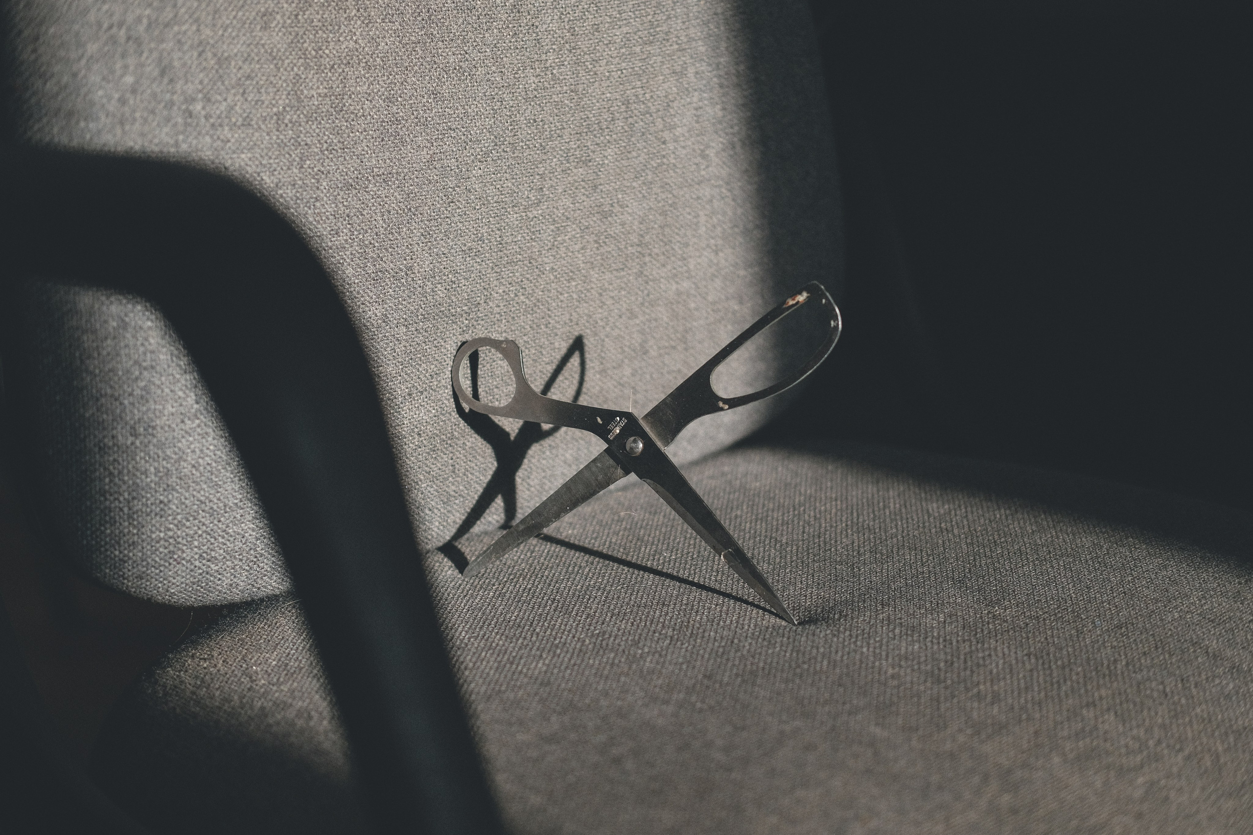 Покидая офис. Works