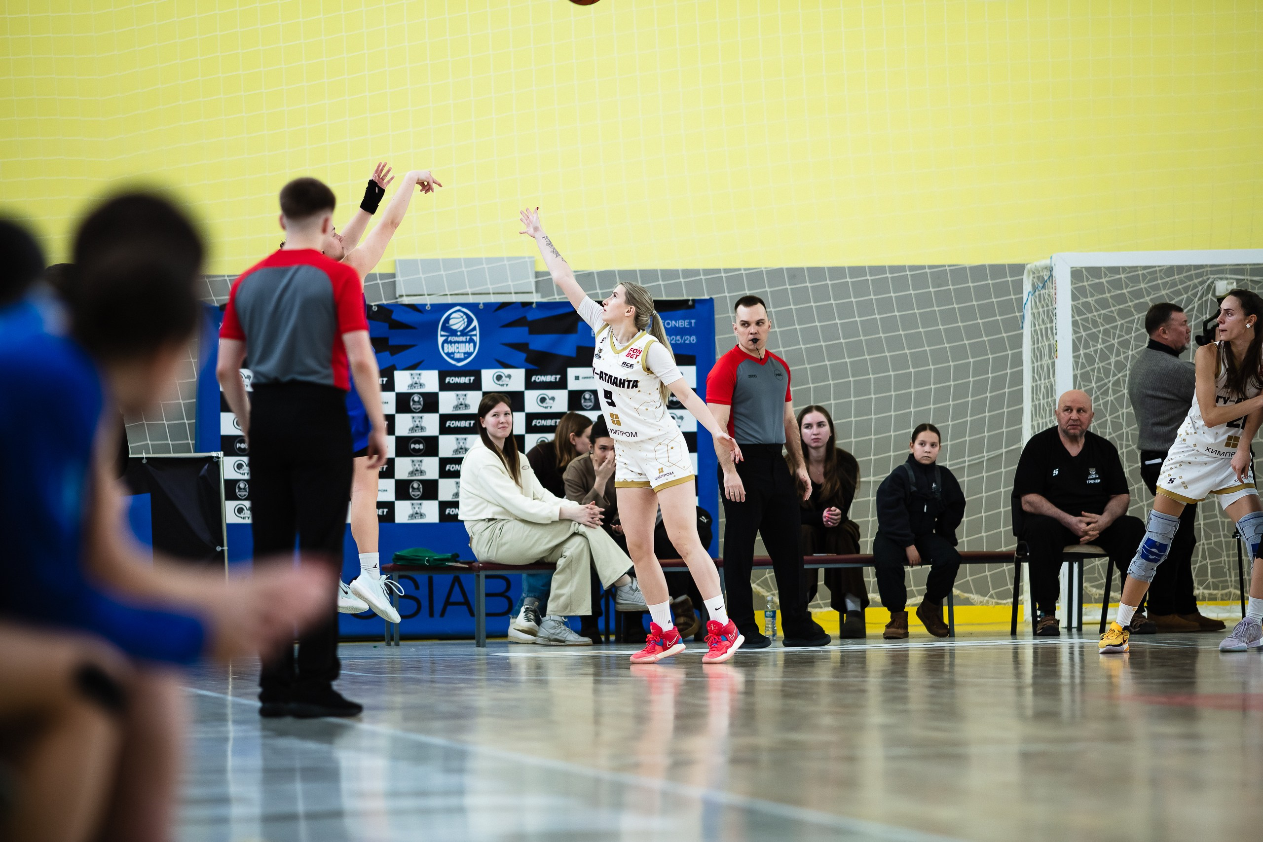 ЧГУ-Атланта — Енисей. Фотография