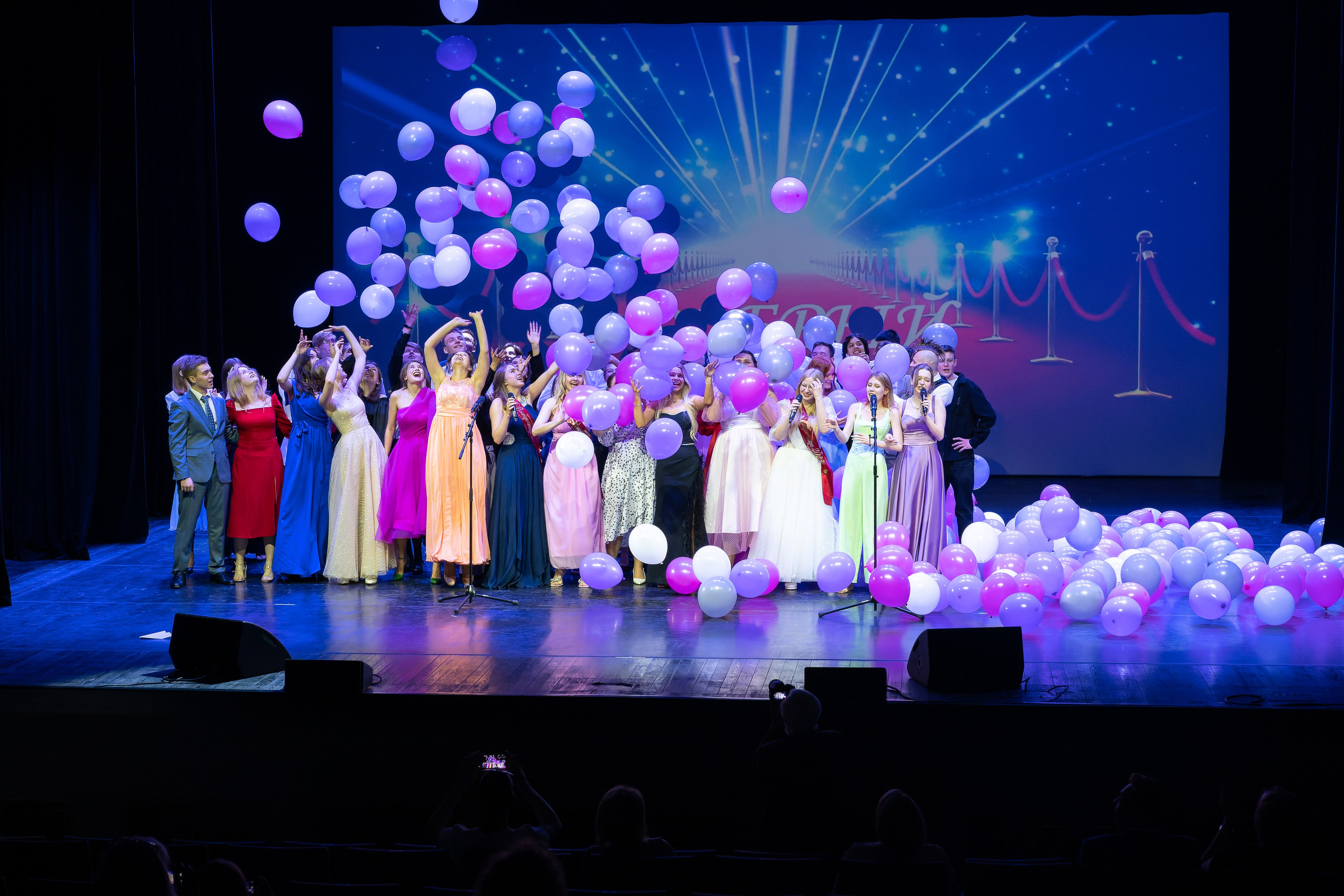 Съёмка на выпускной в школе 1155. «Студия DRONAVT`s» — видеосъёмка и фотография г. Москва