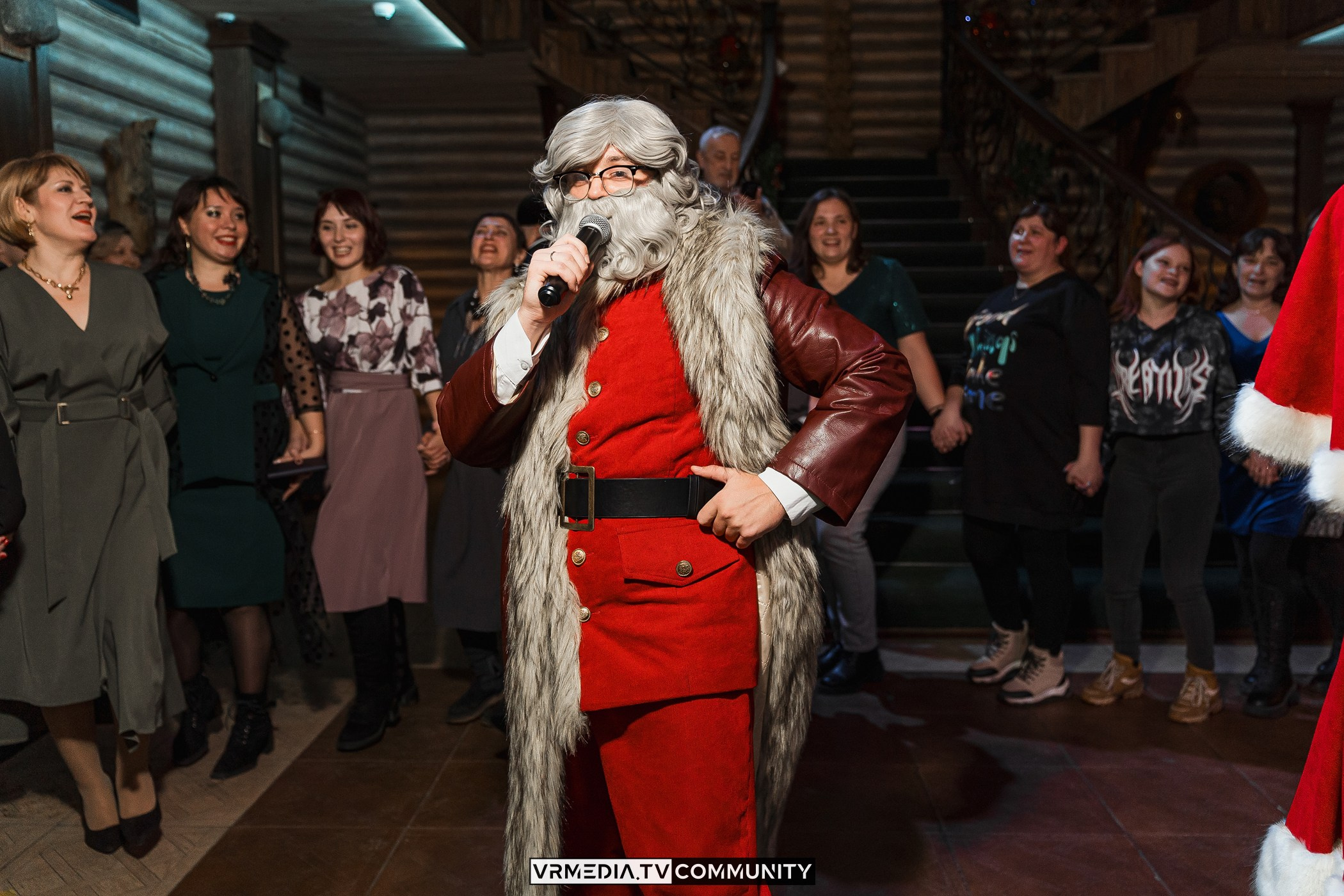 Новогодний вечер у «Петровича»