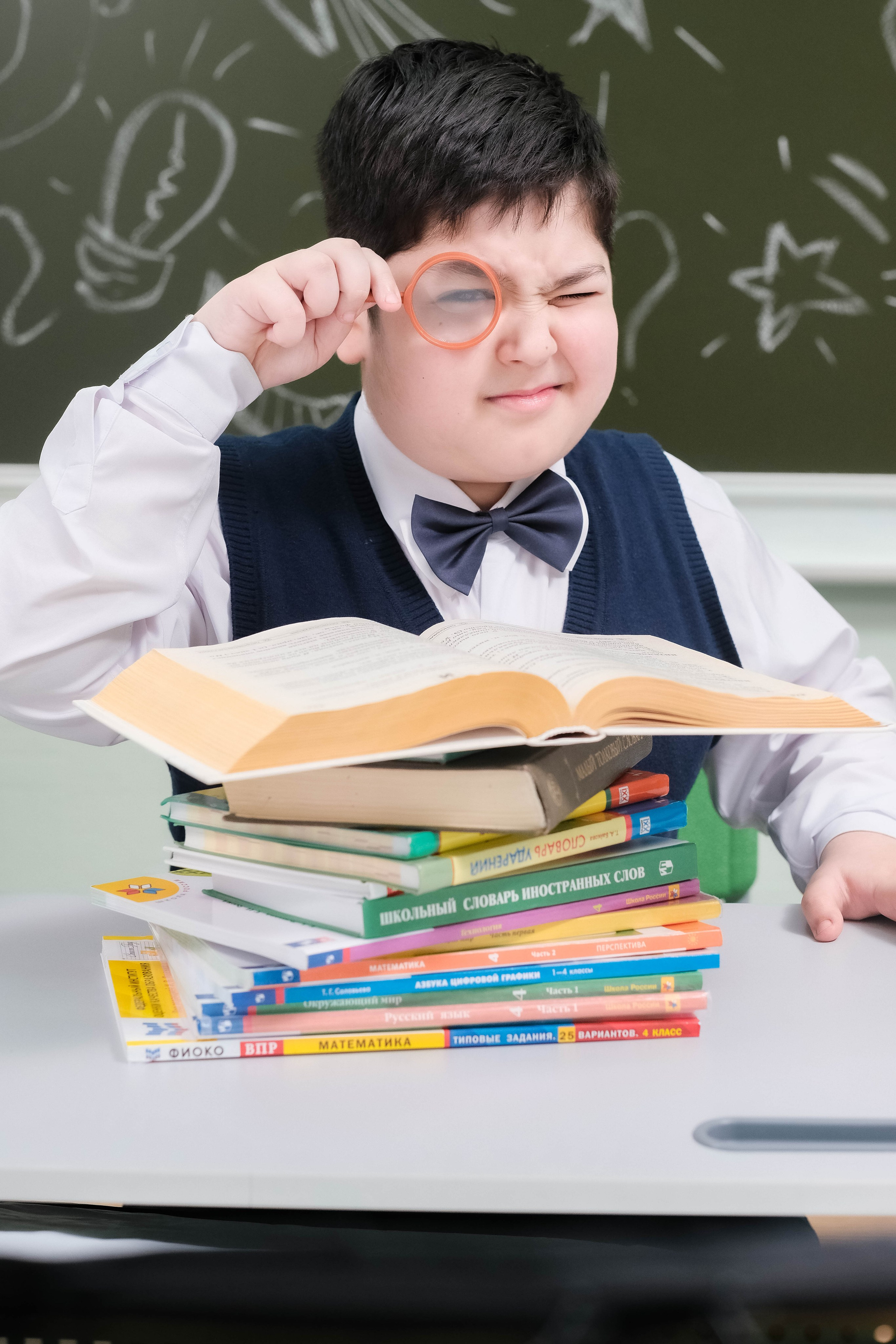 4 класс. Фотограф Елена Дегтярева. Семейная, детская и школьная фотография в Тюмени. Яркие и живые снимки, которые сохранят историю вашей семьи